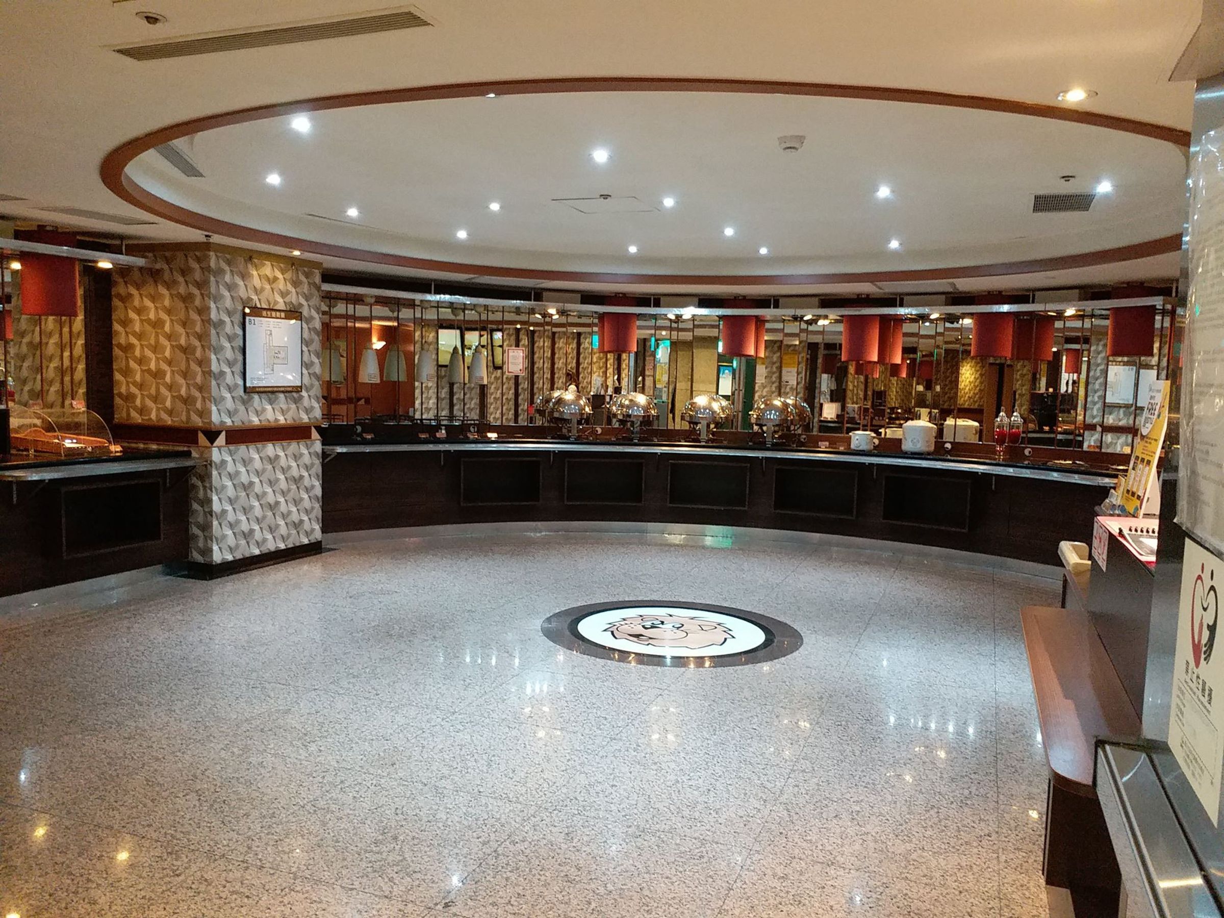 好樂迪木柵店因租約到期,將於6/30結束營業。(翻攝木柵好樂迪臉書)