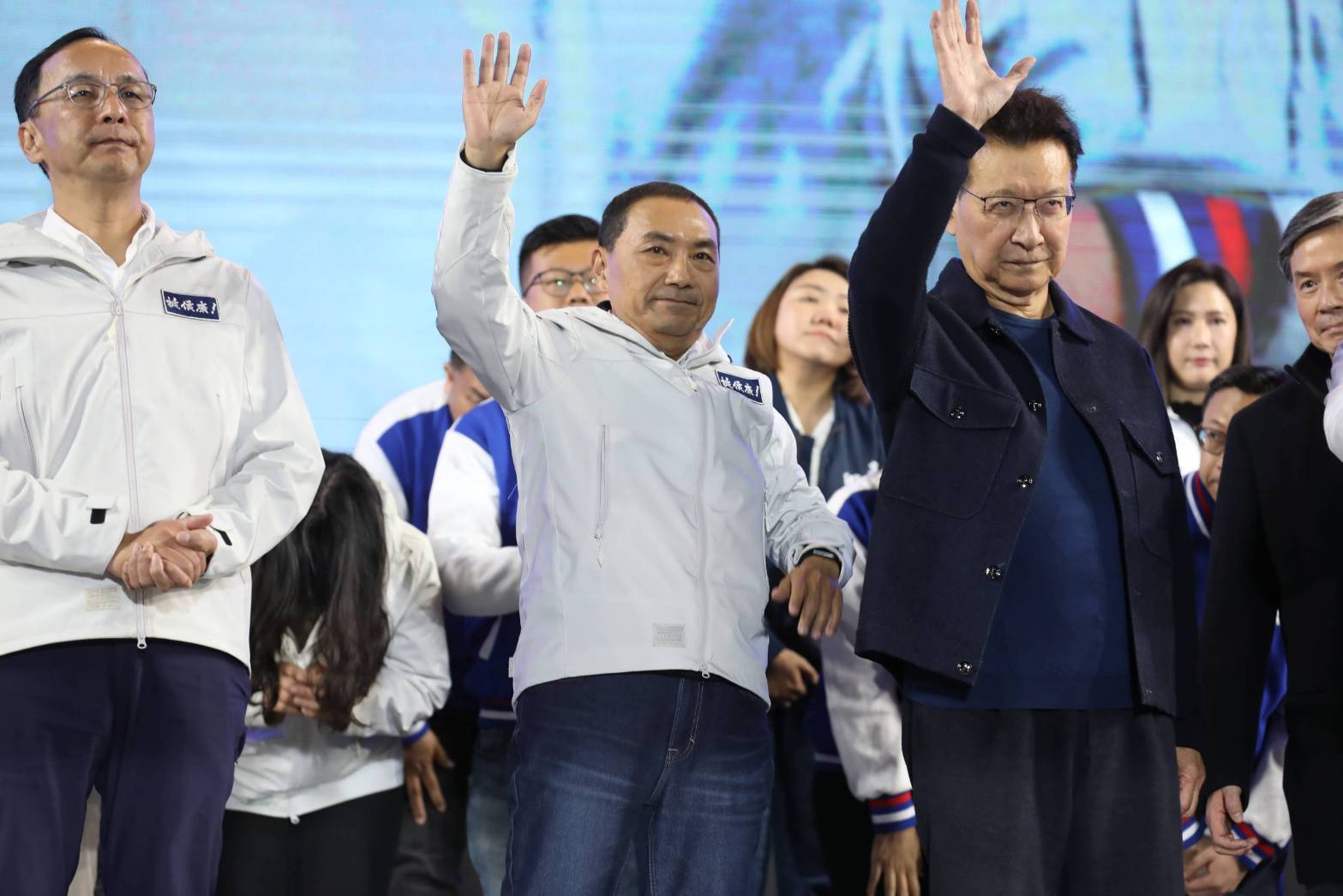 侯友宜宣布敗選。