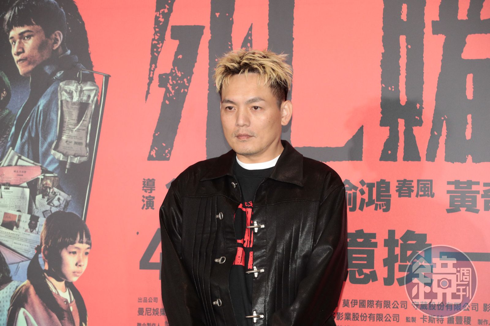 春風日本追星「雷神」慘翻車!太緊張噴台語 合照變「靈異天花板」