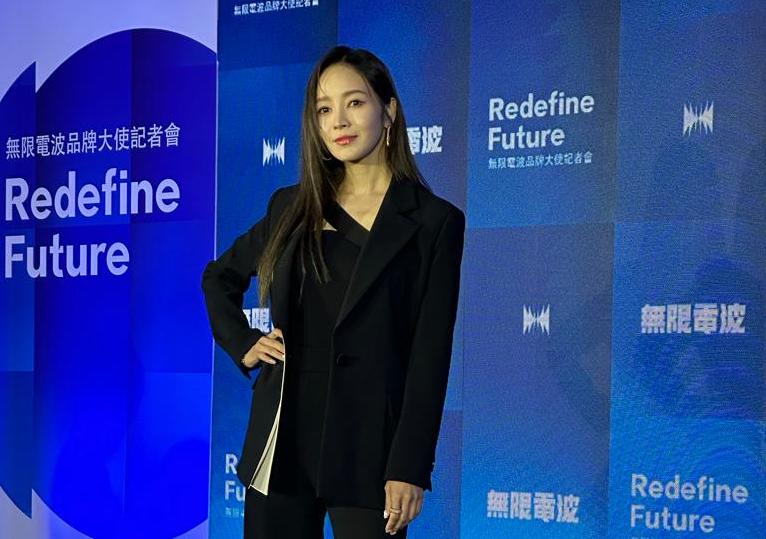 侯佩岑社群發文爆婚姻出狀況，她鬆口吐婚姻現況。