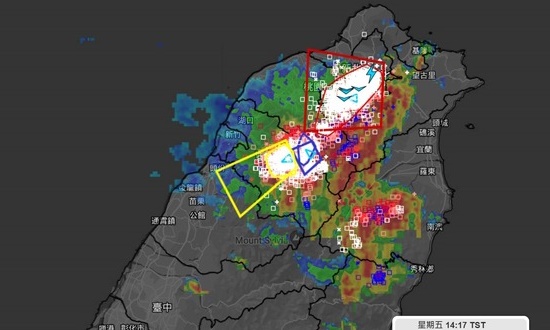 天氣風險公司公布閃電監測圖。（翻攝自「天氣風險 WeatherRisk」臉書粉絲團）