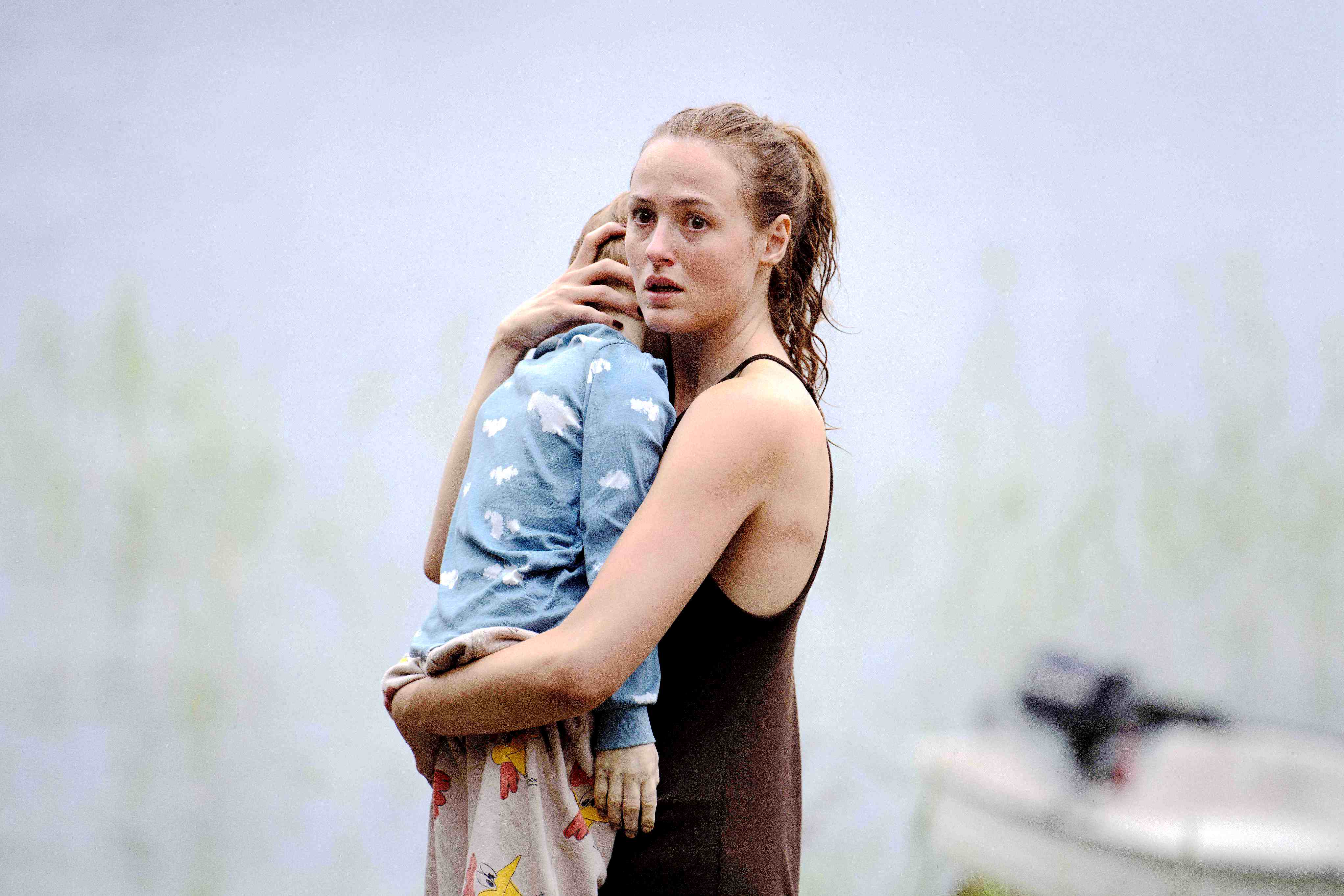 《復活劫》劇情講述三個家庭在奧斯陸大停電後,面對剛死去親人歸來的驚恐與歡喜。(海鵬提供)