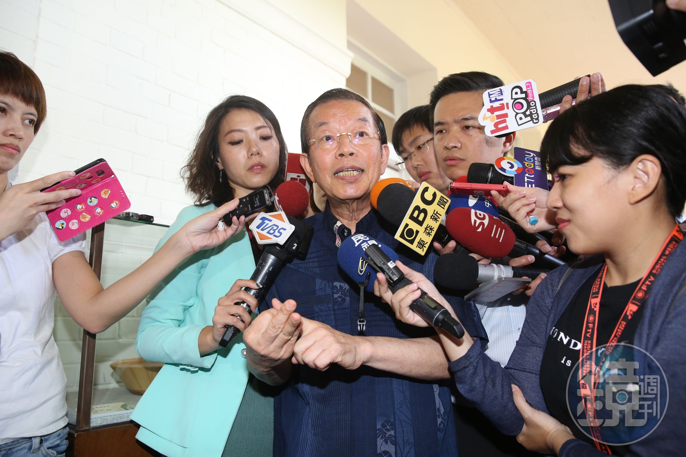 前駐日代表謝長廷透露，8年前就任時有鄉親反映在日本戶籍欄無法填台灣，所幸經過多年努力終於等到好消息。（本刊資料照）