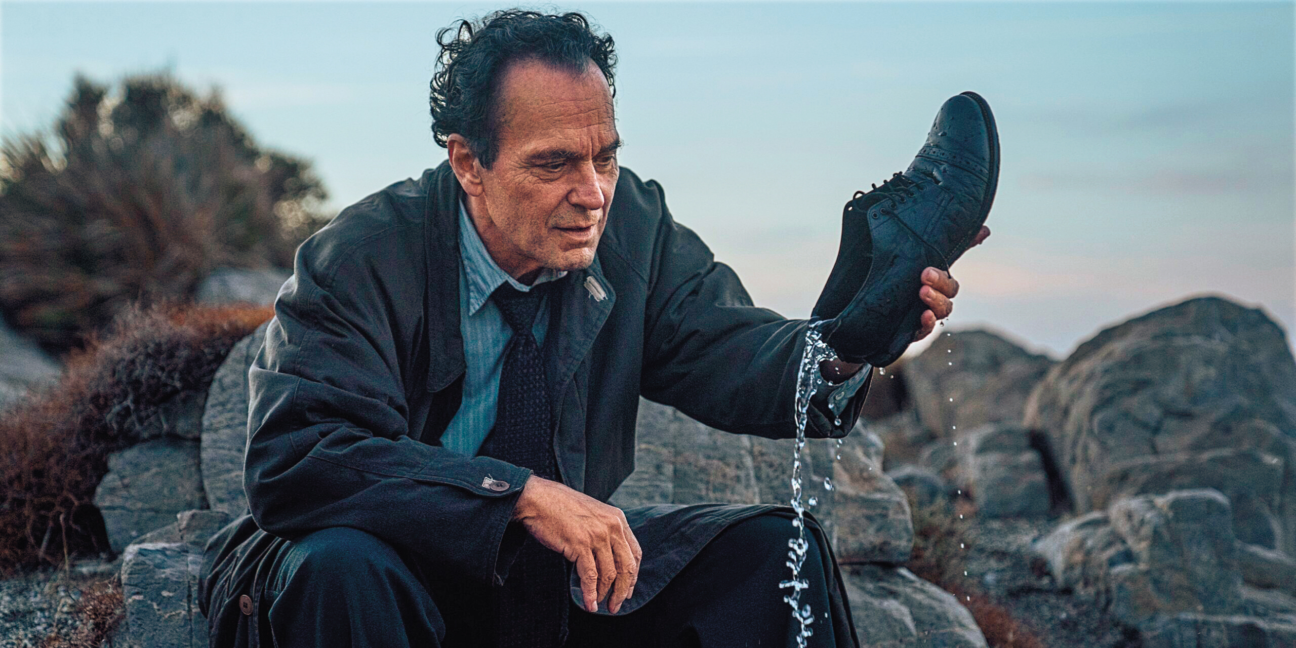 知名演員拍片時突消失，警方推斷已死；多年後，懸案節目從演員的親友和電影導演入手，拼湊他失蹤的謎團。（翻攝自IMDb.com）