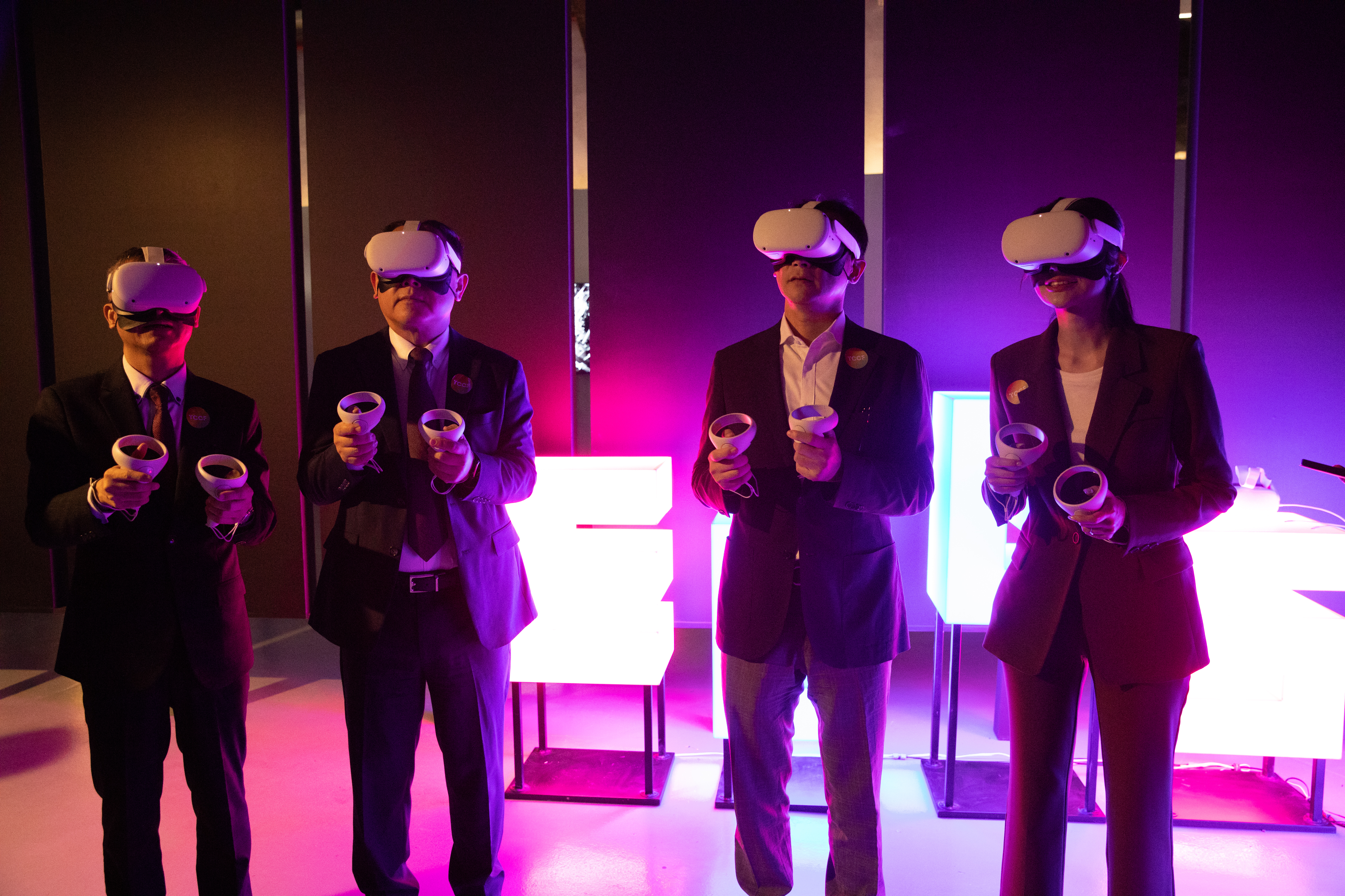 INNOVATIONS單元展出21件國內外作品，橫跨MR、AR、AI等領域。