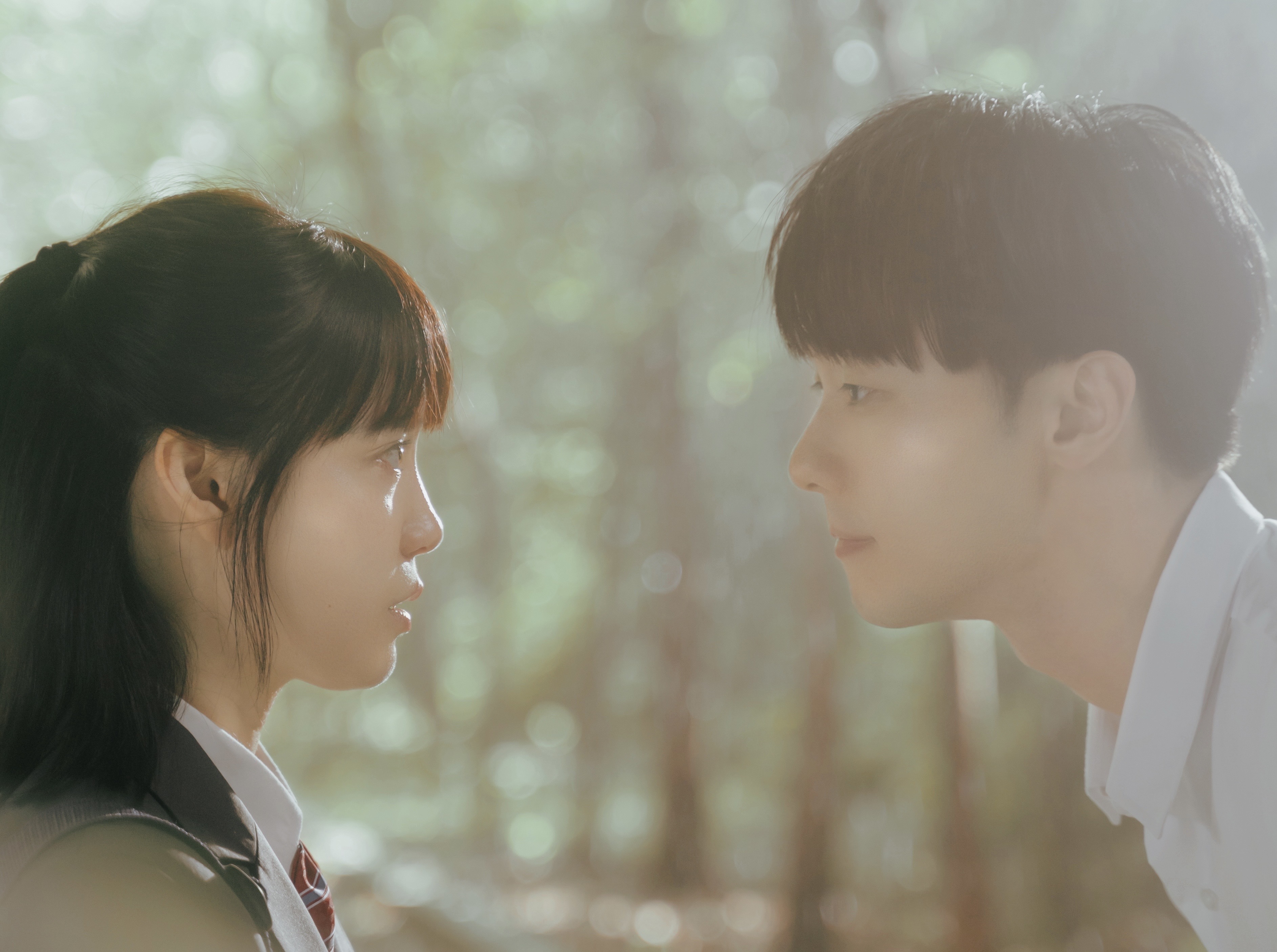 戲中程予希主動告白暗戀已久的施柏宇，2人很快就進入情緒，很容易入戲。(阿榮影業提供)