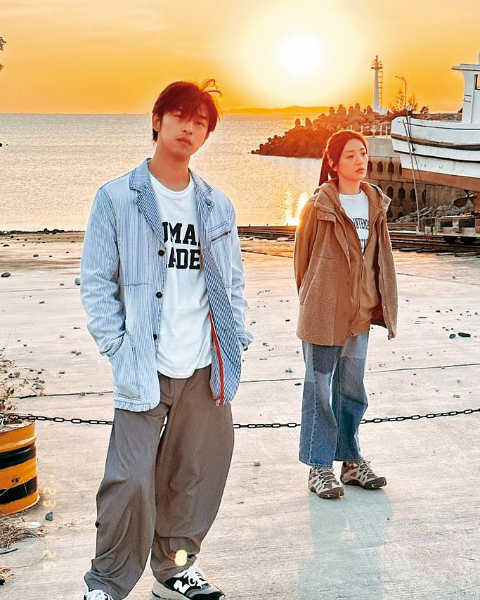 陳柏霖（左）去年主演劇集《不如海邊吹吹風》和郭雪芙（右）合作。（翻攝自陳柏霖IG）