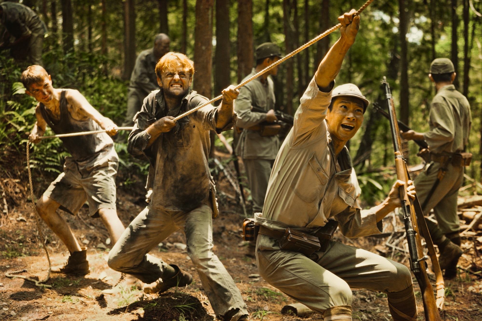 《聽海湧》以二次世界大戰末期為背景，援用台籍青年被徵召送往北婆羅洲擔任戰俘監視員的歷史。（公視提供）