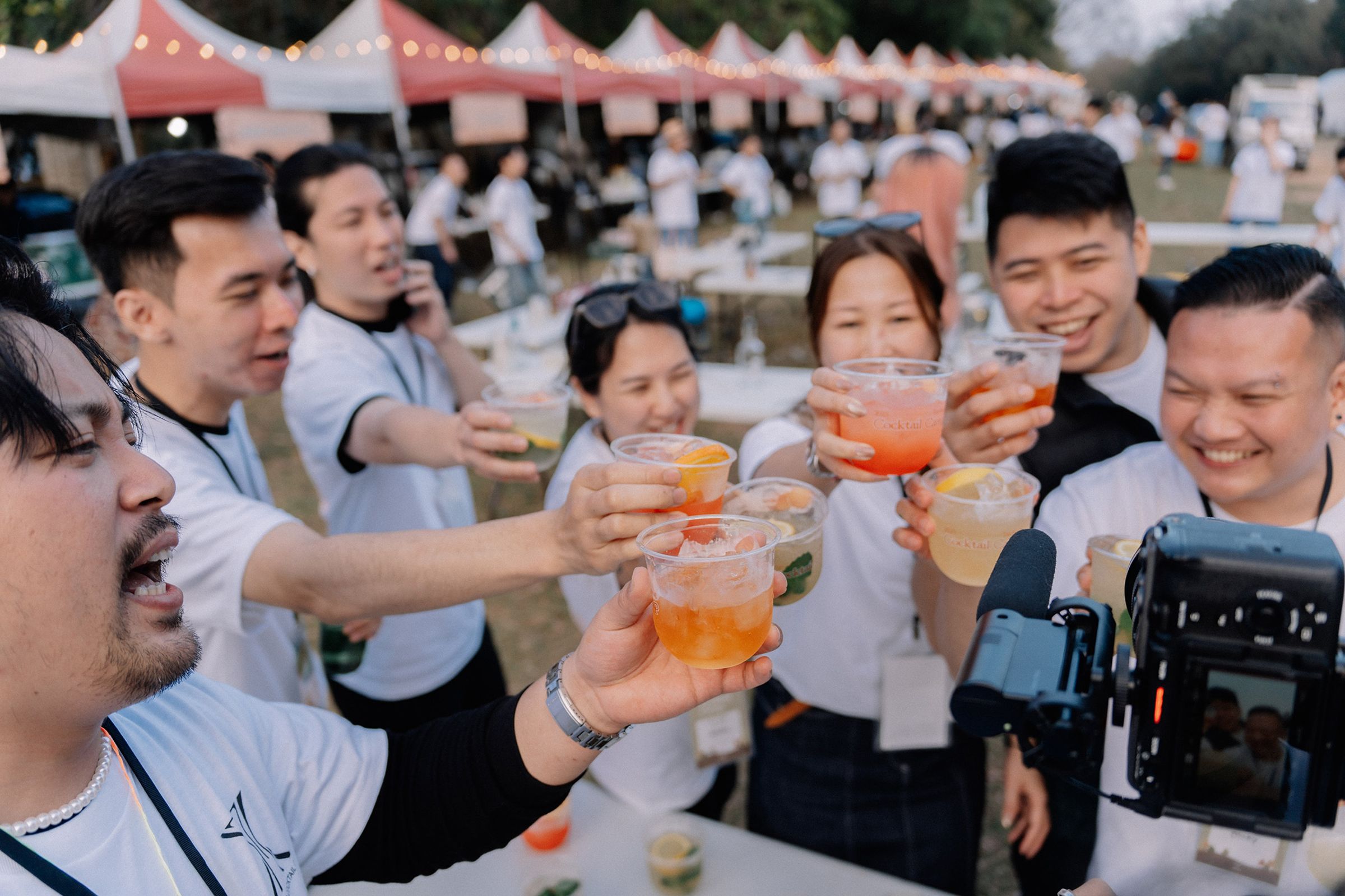 3月7日在台中公園舉辦的「Cocktail Festival」戶外調酒節慶，將能品嘗到亞洲各國調酒師的創意調酒。（圖為去年資料照片，Taiwan Cocktail Camp 2026提供）