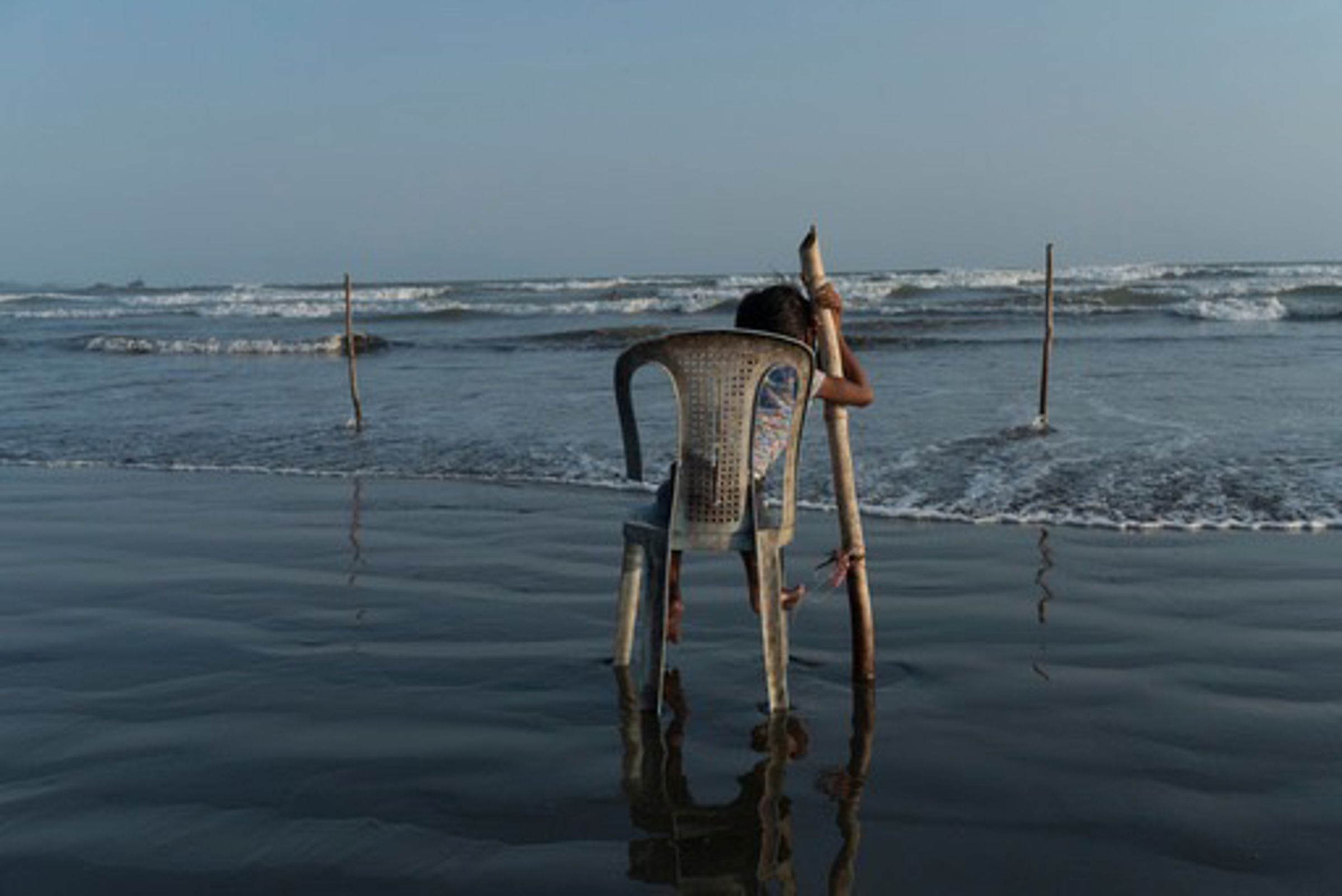 張乾琦的攝影影像充滿對國際社會的人文關懷精神,作品:Rohingya, Bay of Bengal, 2016。(圖∕張乾琦、馬格蘭圖片社)
