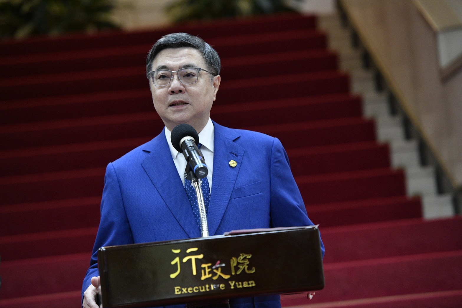 行政院長卓榮泰赴日是否見了高市早苗引發熱議，黃暐瀚今po文分析，並列出4個關注點，值得注意。（鏡報李智為攝）