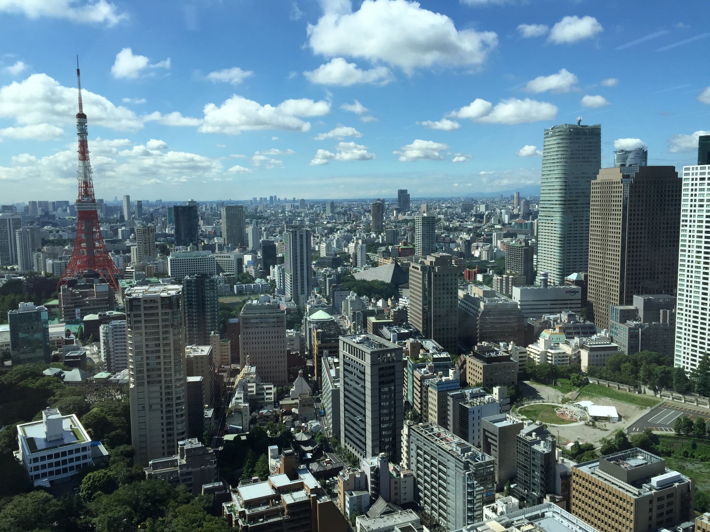 日本已連續4天出現40度以上的「酷暑日」，追平2025年及2013年創下的最長連續紀錄，日本氣象廳對32個都府縣發布「中暑警戒警報」；示意圖。（Pixabay／Image by yellowmagics9）