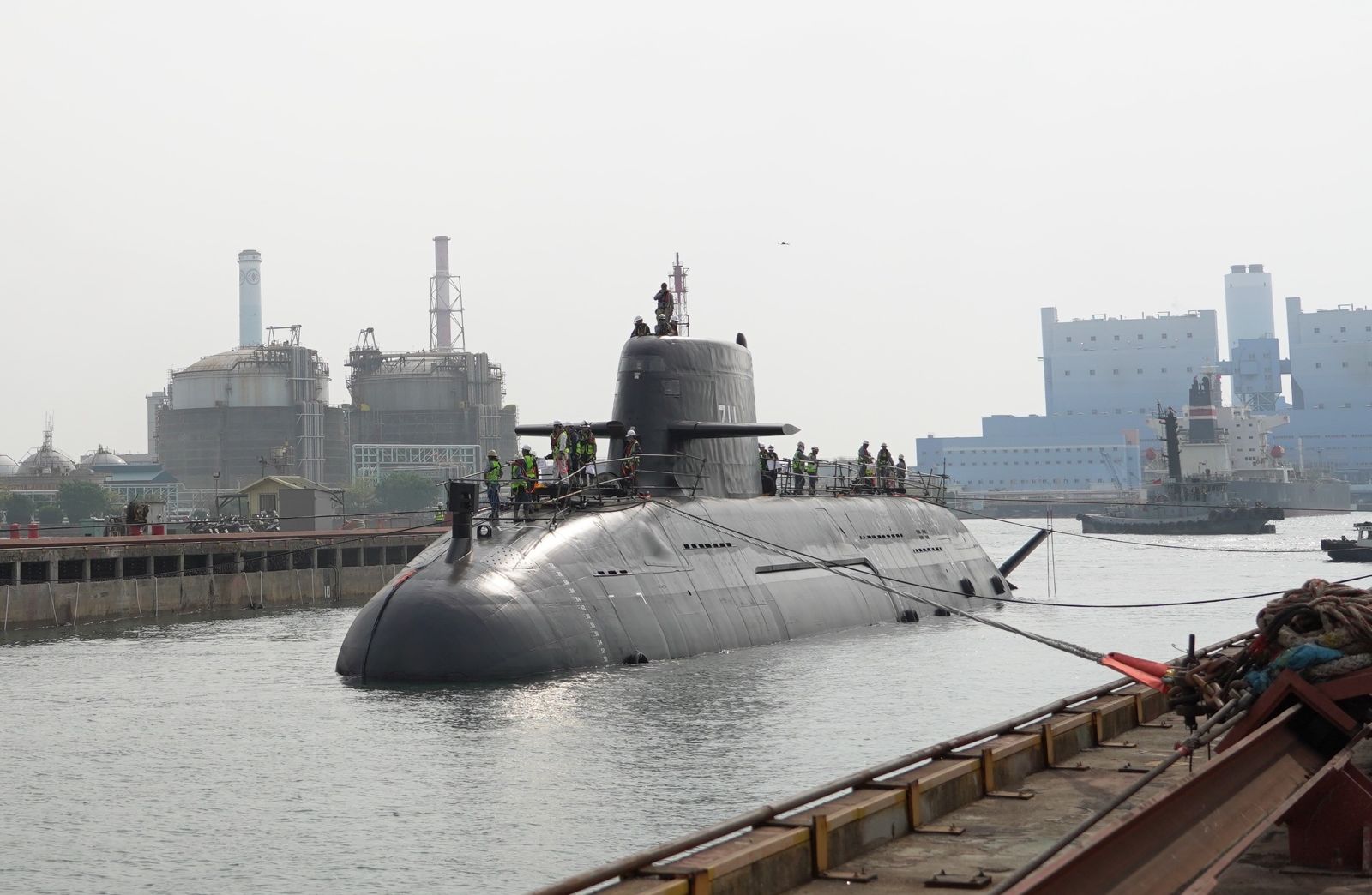 鏡報獨家／海鯤艦遭爆未達海測安全標準出海　國外監造技協全不敢上船