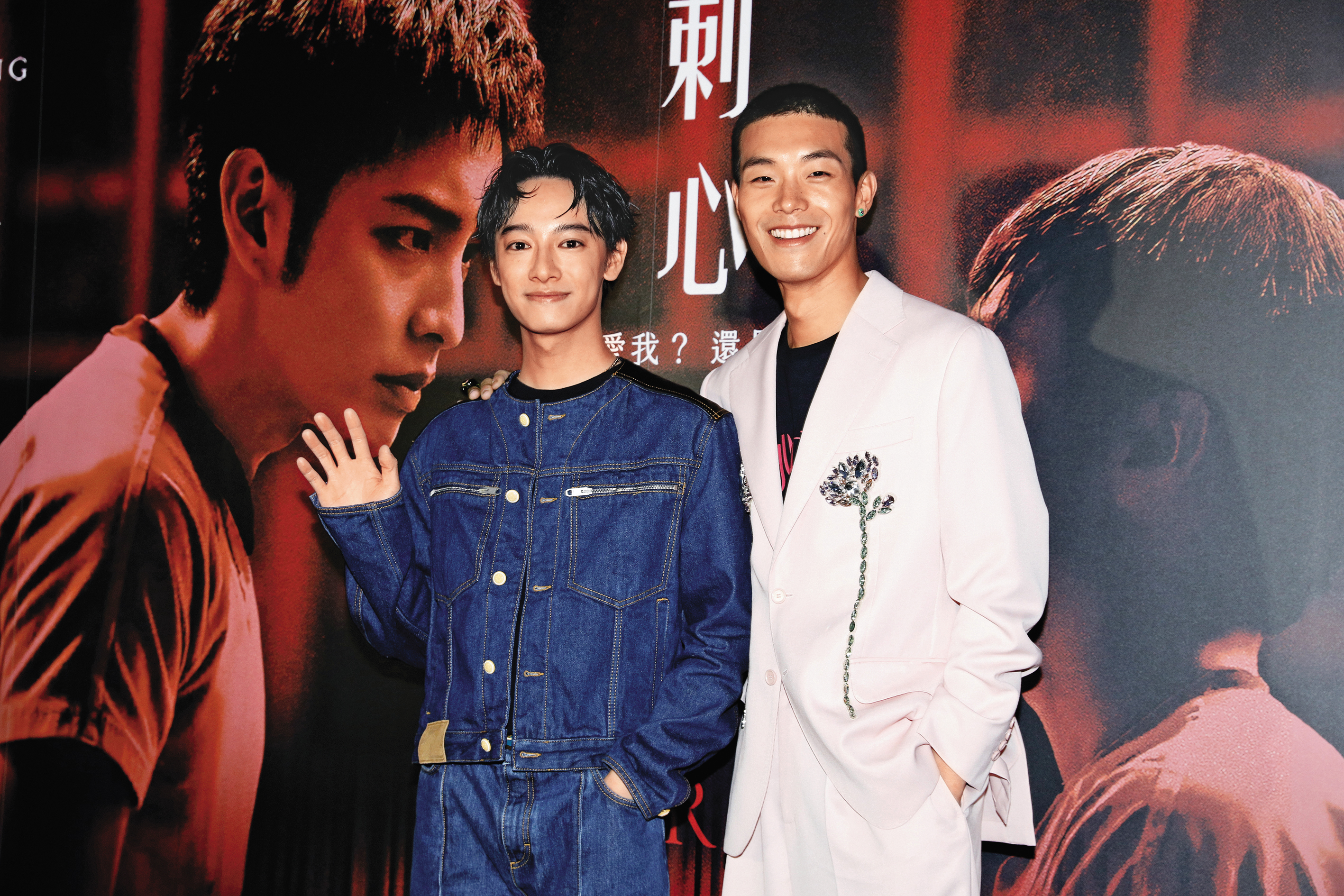 劉修甫（左）和牧森（右）拍吻戲，互讚對方「嘴唇很軟」。小編不信，我要親自驗貨～（嘟嘴）