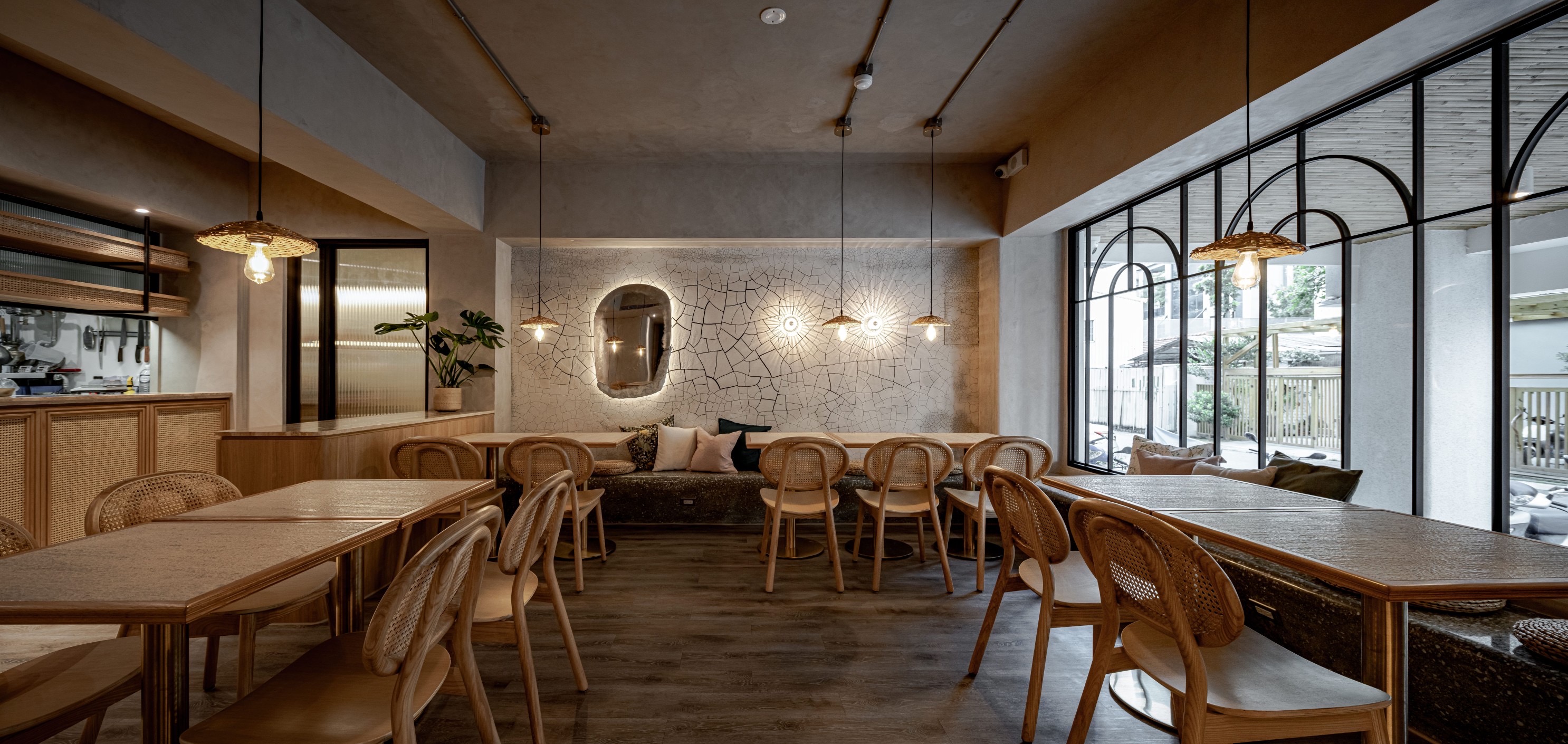 【超夯愛地球飲食特輯】南臺灣最強創意蔬食料理「毛蔬 亞洲蔬食」歡慶一週年　全新推出人氣套餐　肉肉控也驚艷