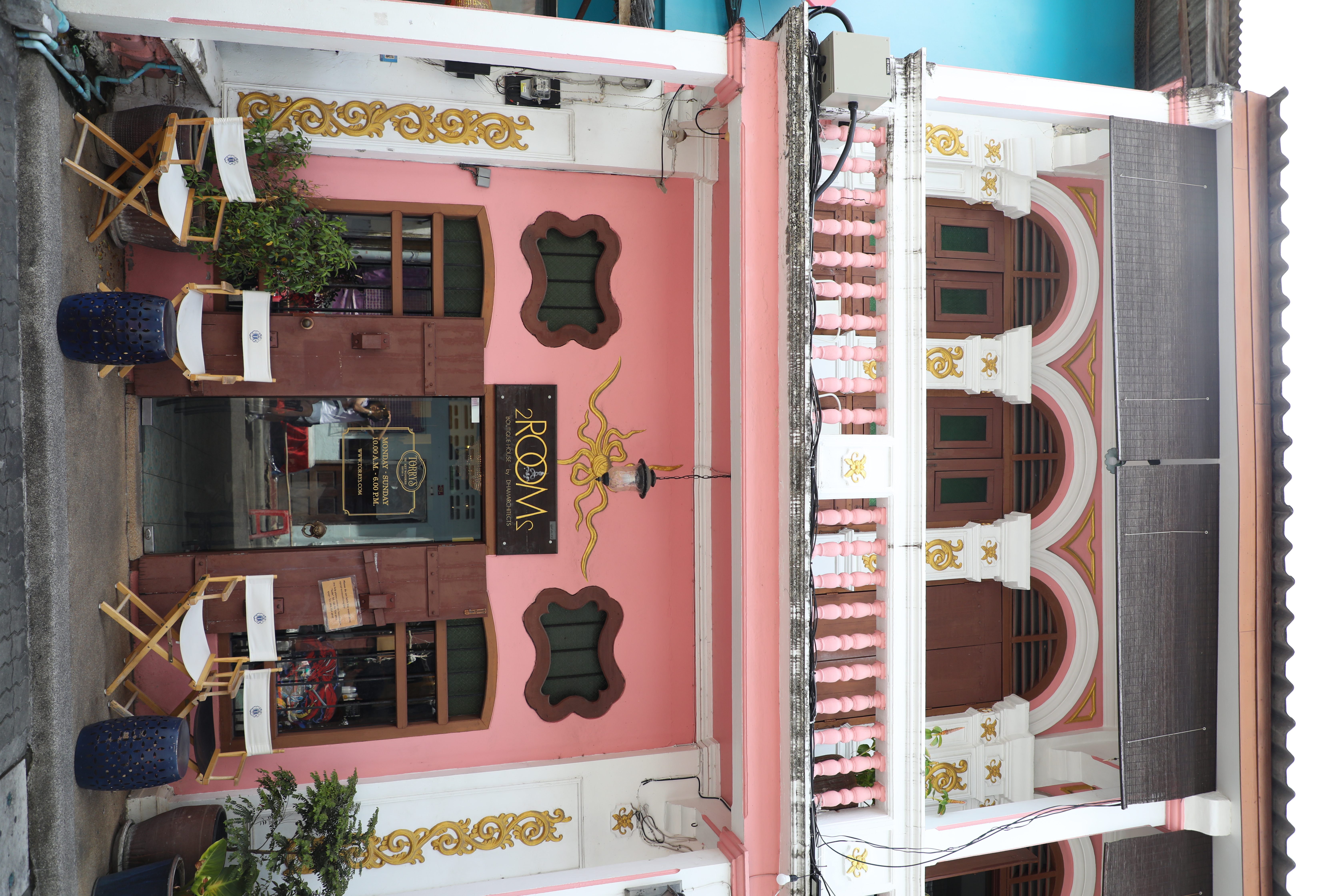 「Torry's Ice Cream」外觀是粉紅色的經典中葡式建築古蹟，連泰國公主都曾大駕光臨。