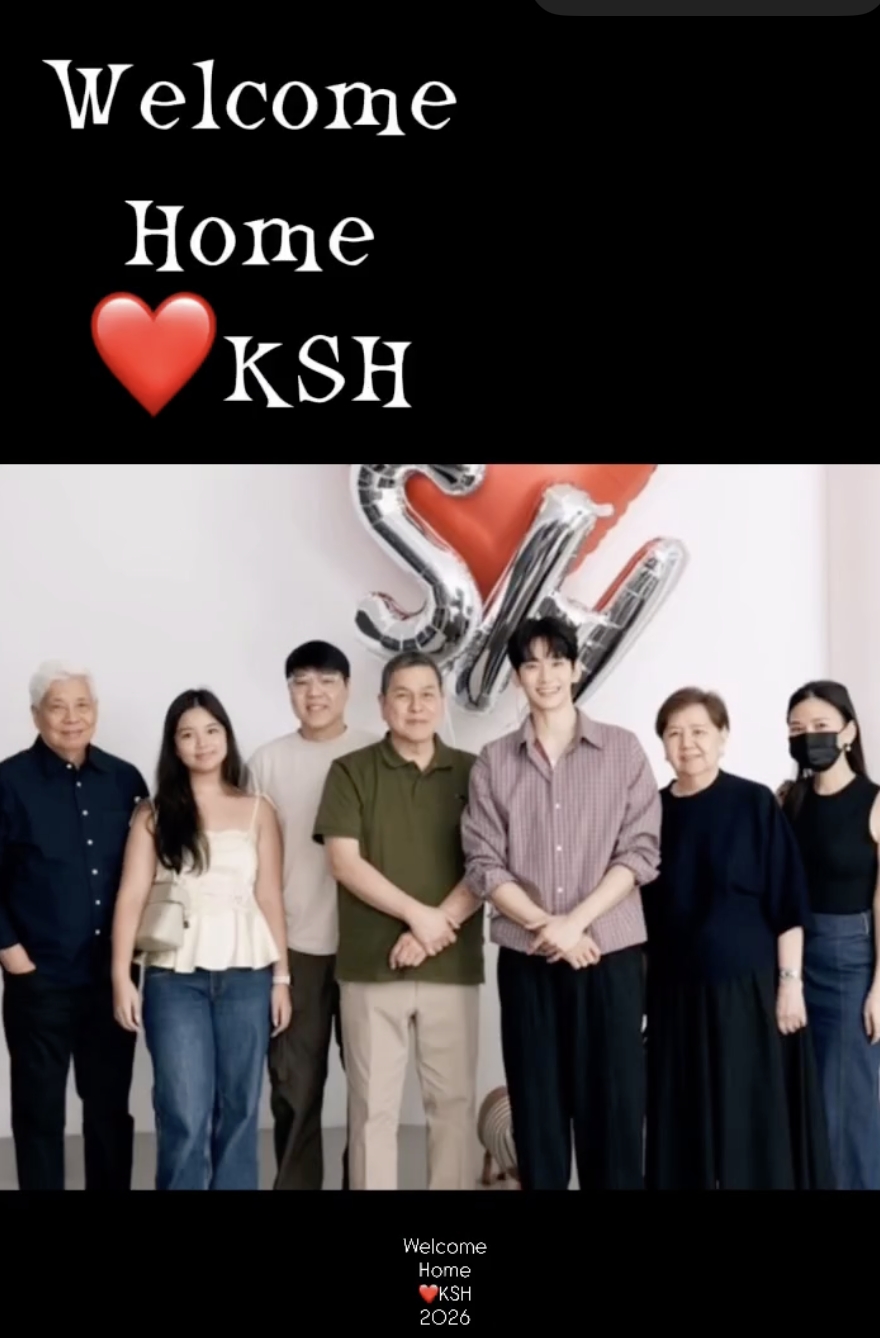 金秀賢與品牌高層、工作人員合照。（翻攝bench IG)