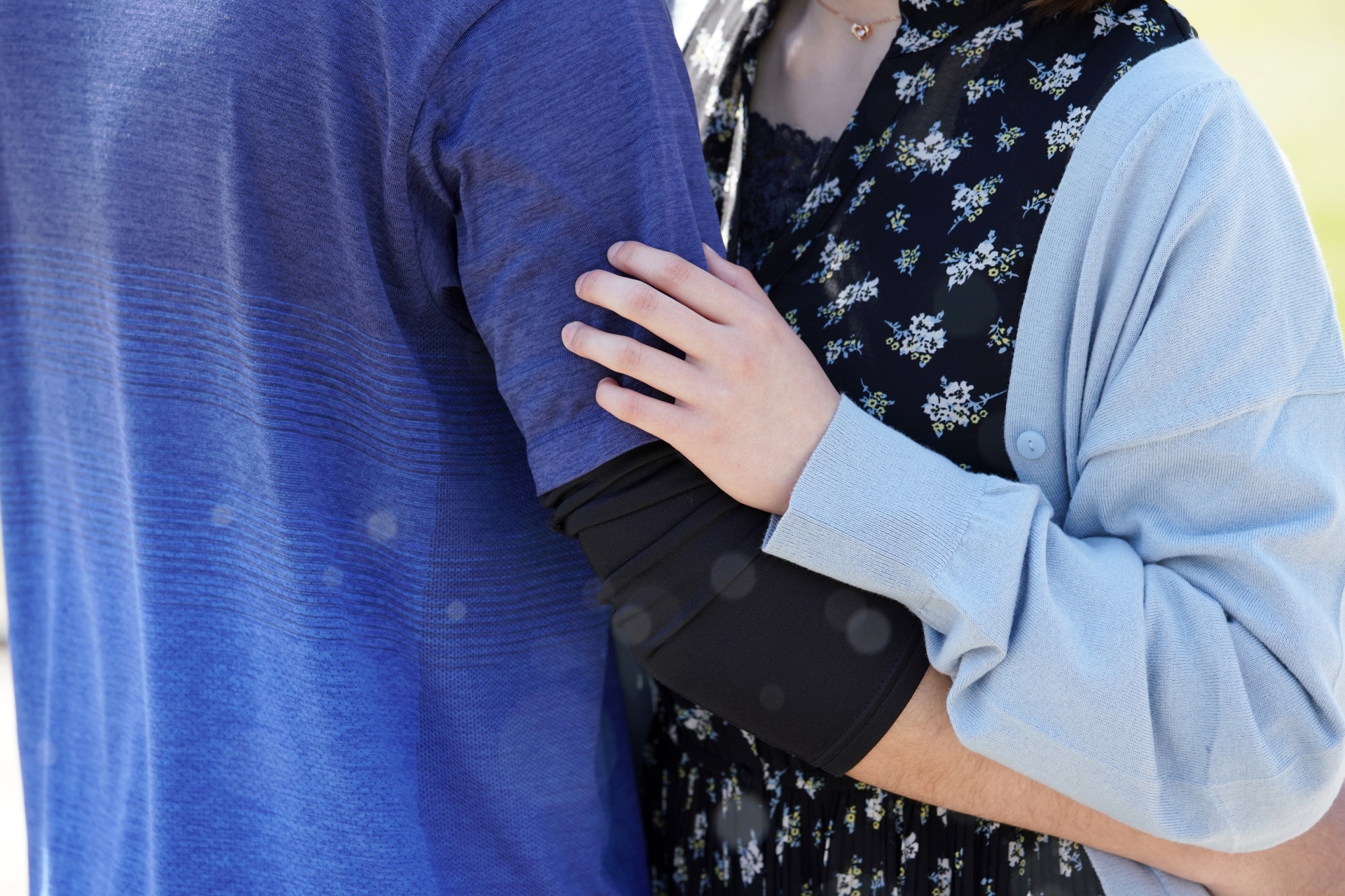 一名女網友透露自己對於男友要求進一步親密關係感到恐懼，但仍會產生情欲反應。（示意圖，photoAC）