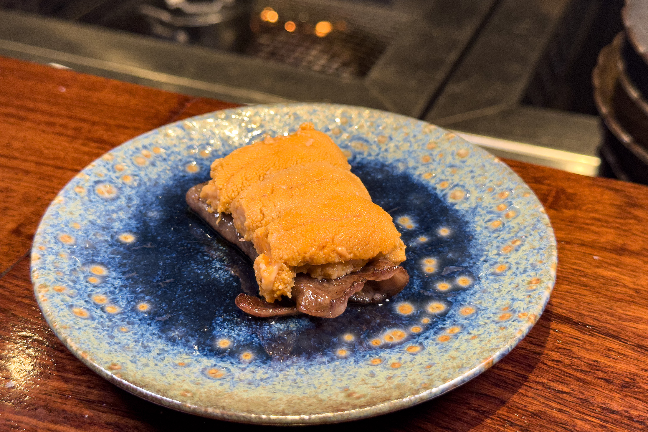 日前全面對外開放的「侍燒肉」，是一間主打讓「和牛變不油」，讓客人吃起來很舒服，還會意猶未盡的頂級和牛燒肉餐廳。