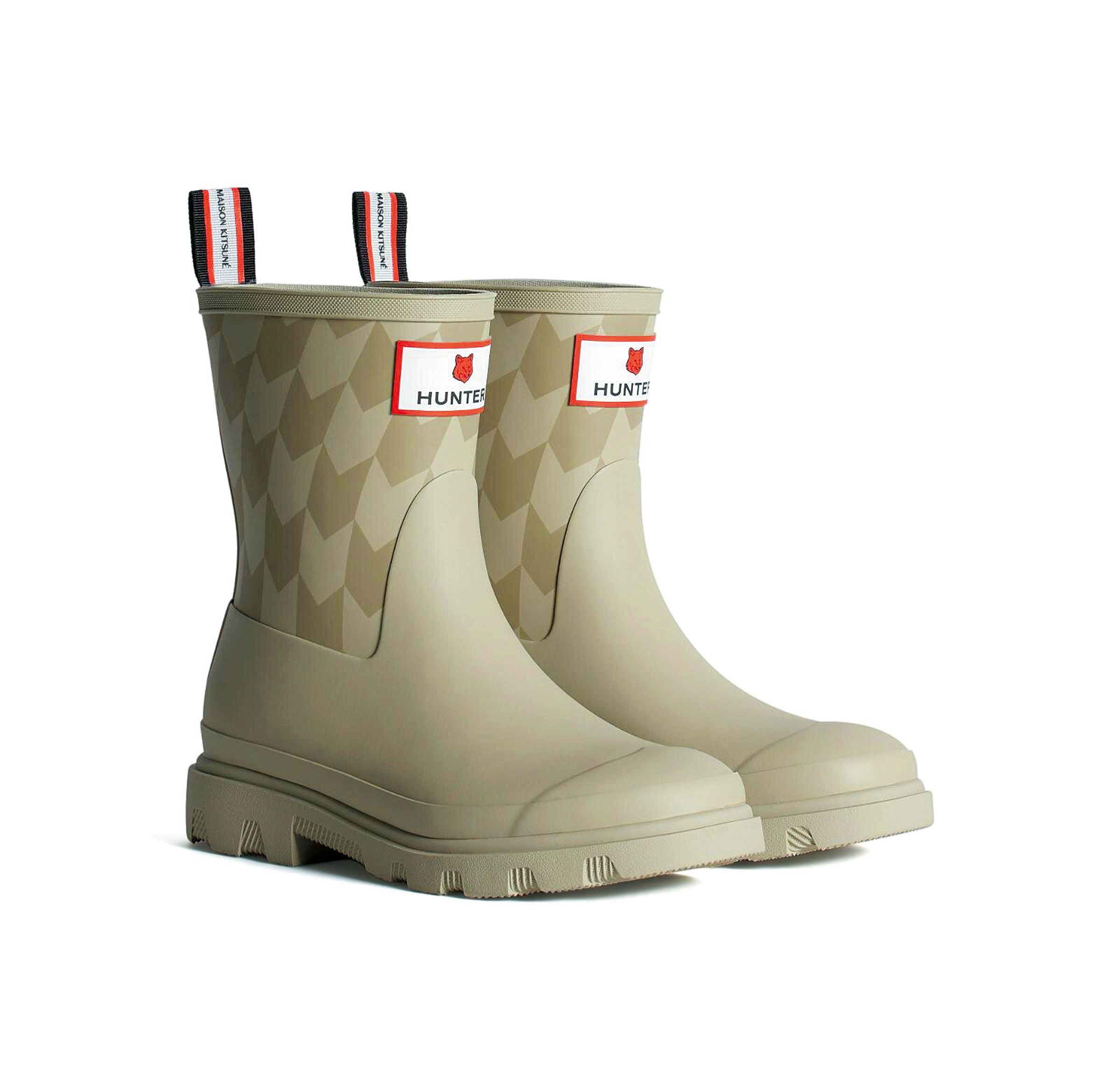 Maison Kitsuné×HUNTER岩沙米人字紋防水短靴。NT$7,200