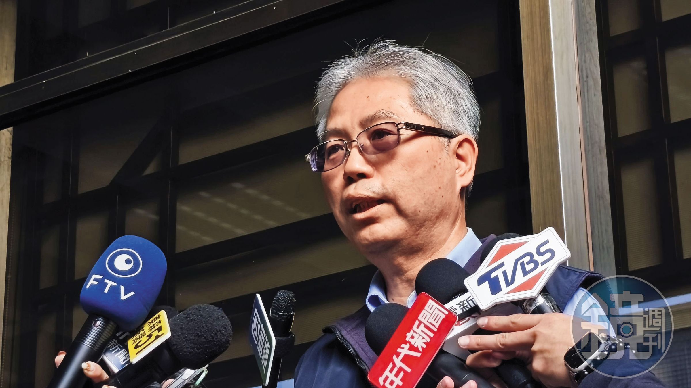 皇昌營造遭三接二期爭議波及,公司認為是有心人士惡意放消息,由執行長林明照赴北檢提告。