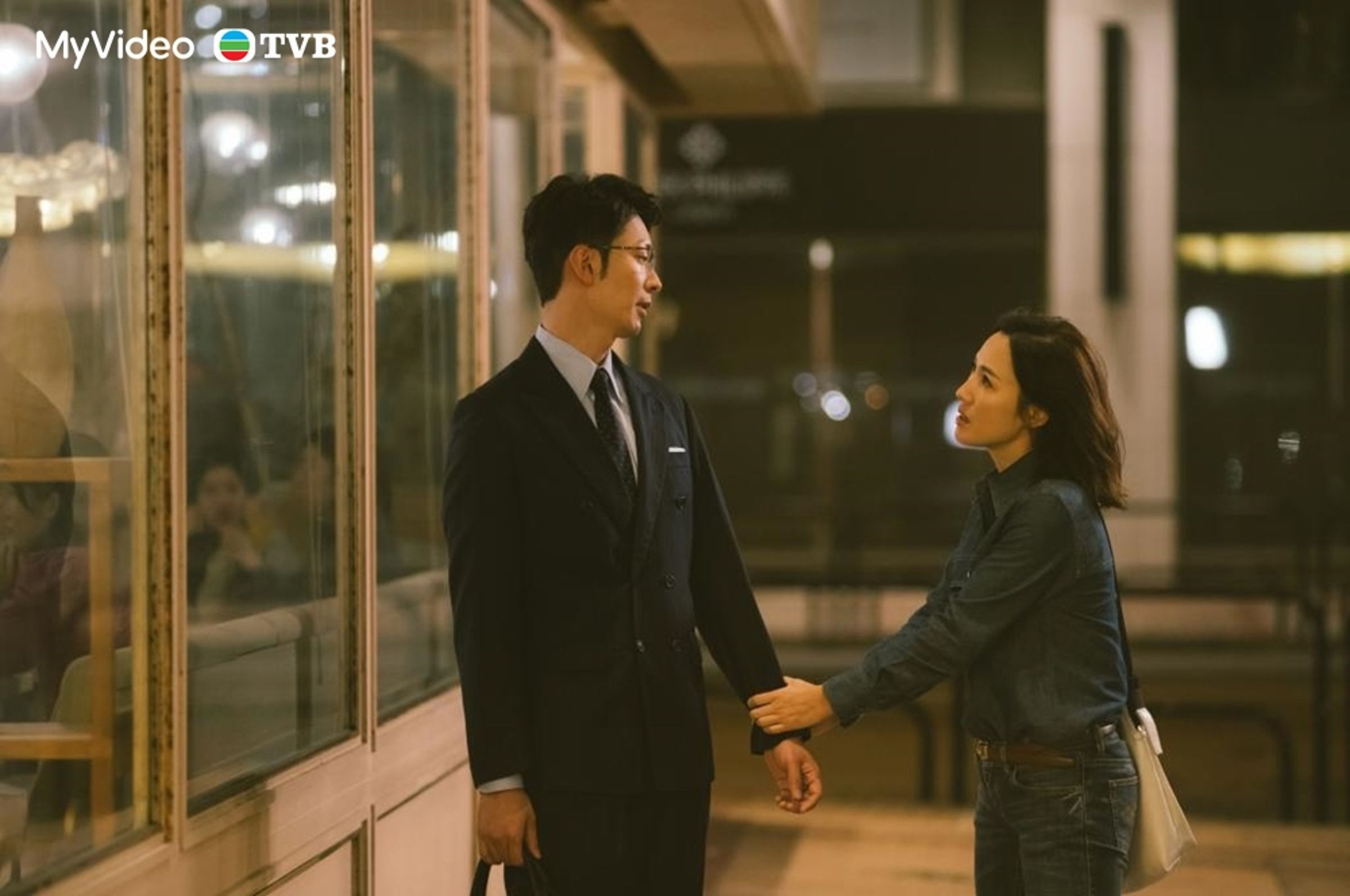 《新聞女王》劇中人物關係多糾葛。(圖:MyVideo/TVB提供)