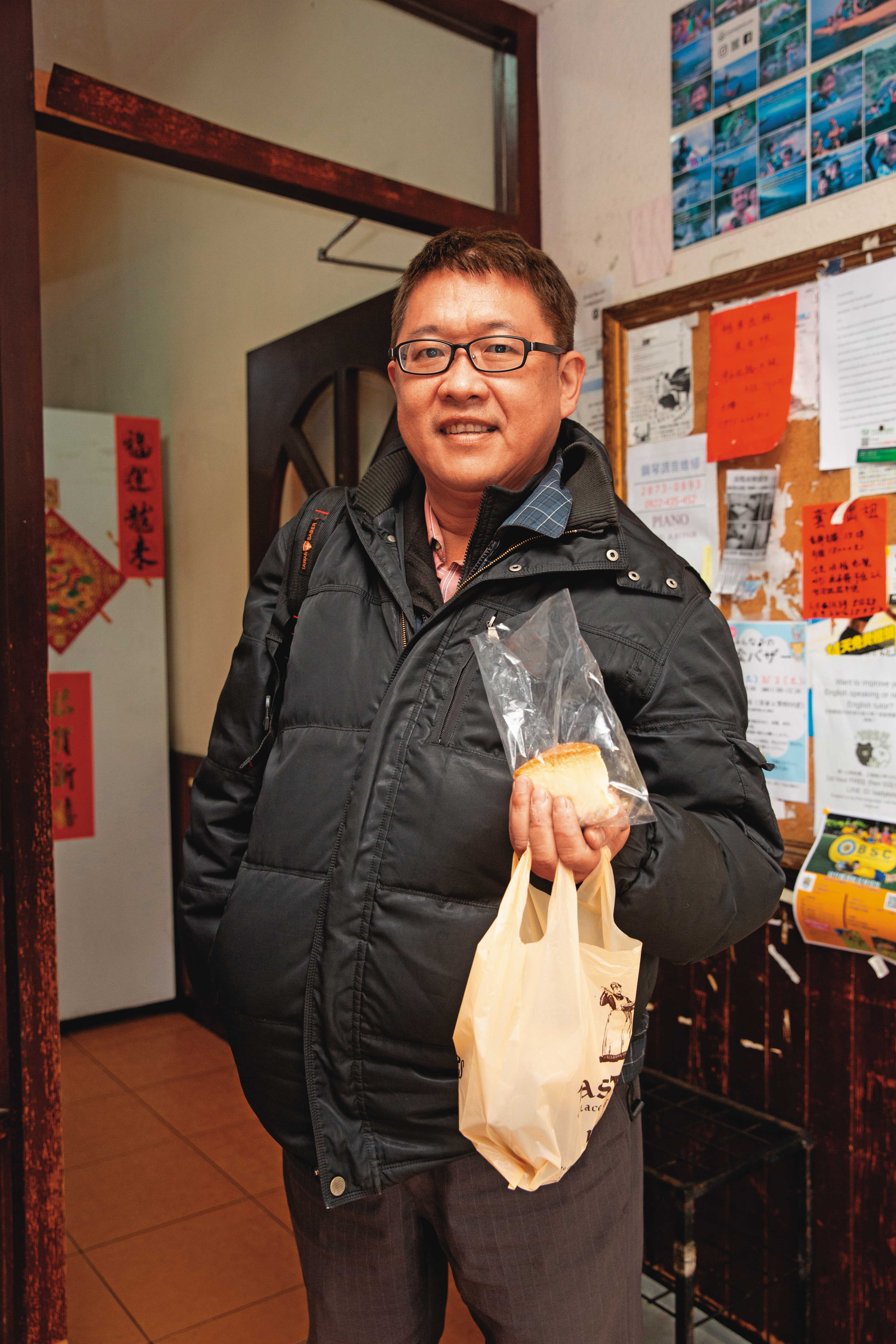 張先生，淡水，51歲。