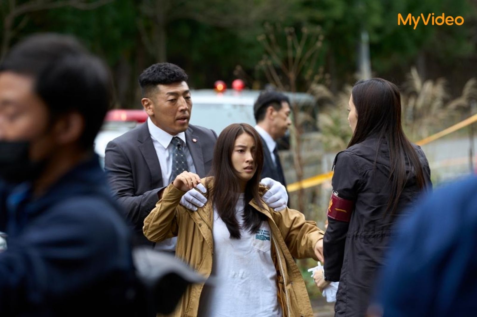 土屋太鳳最新力作《完美配對謀殺案》,講述女性遭遇恐怖情人糾纏,身陷險境故。(台灣大哥大MyVideo提供)