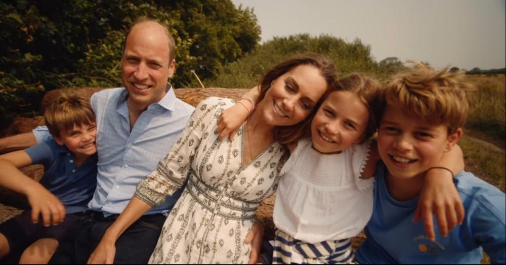 凱特王妃及威廉王子曝光一家五口度假的影像。(翻攝自Instagram@princeandprincessofwales)