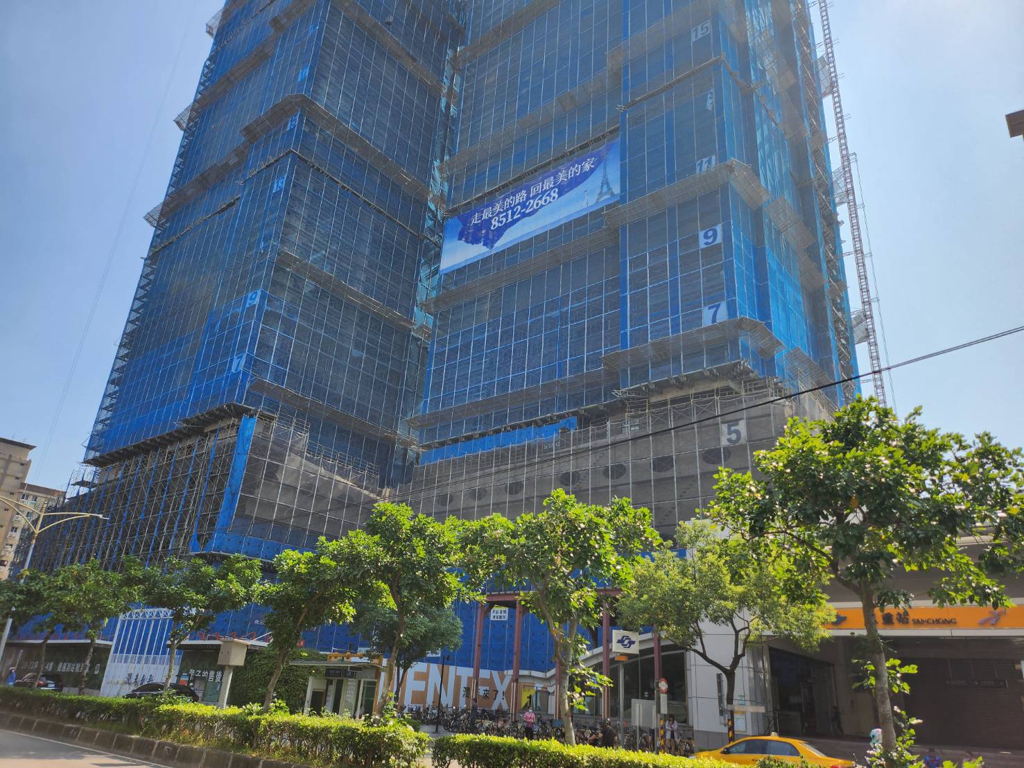 未來CITYLINK開幕後，將成為三重的首家百貨商場，三重捷運站周邊將從年底開始，陸續有大案推出，預估將有3百億以上的推案量。