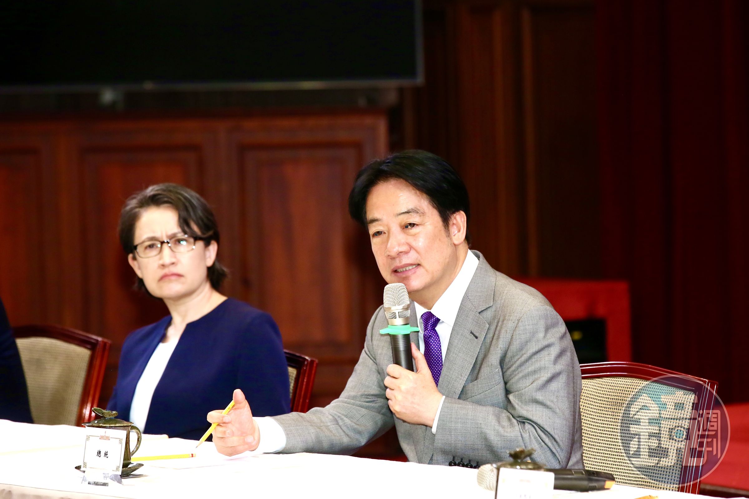 總統賴清德今天表示,台灣秉持2原則、4個保護進行關稅談判。