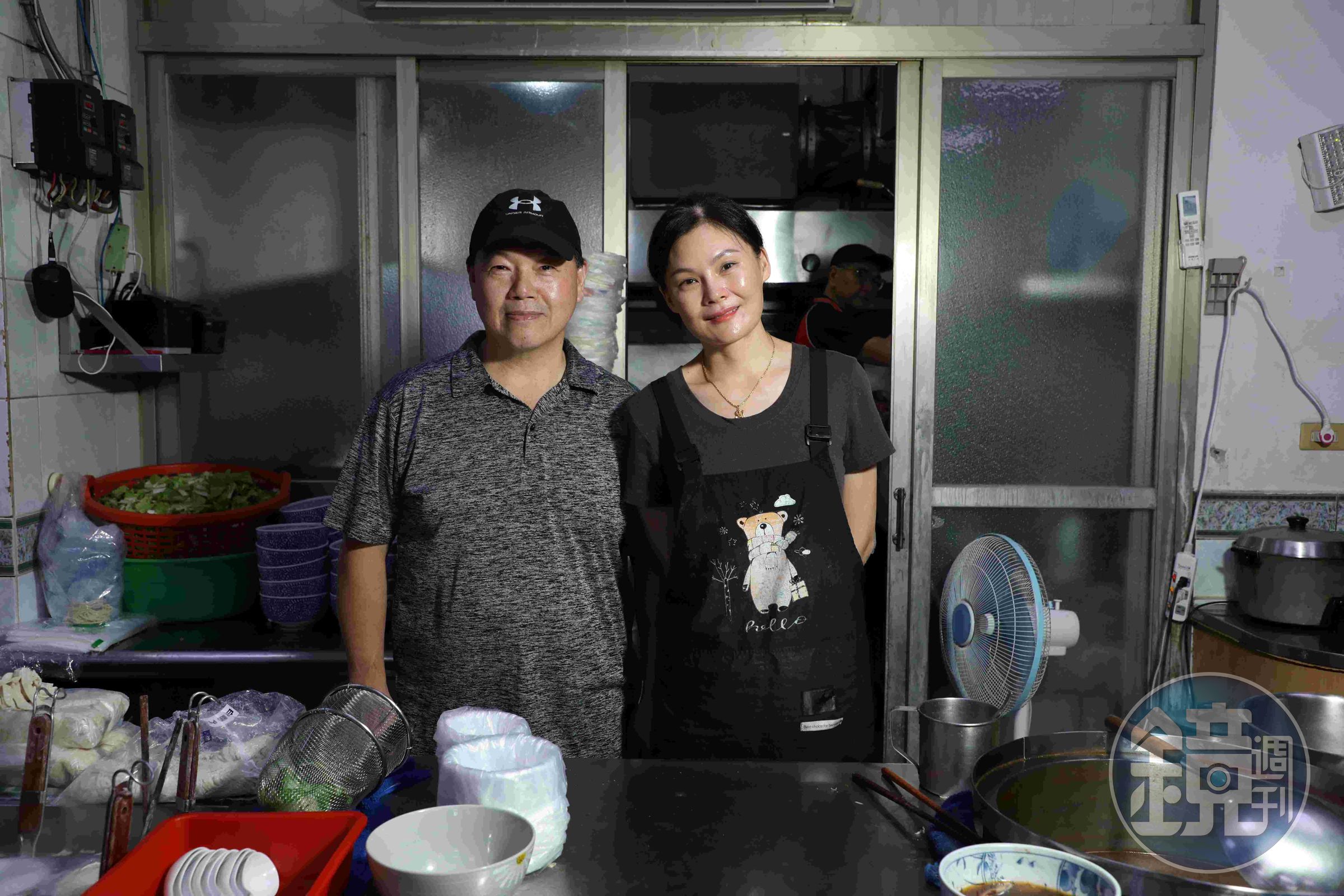 大庭牛肉麵的葉老闆夫婦很用心開店，除了麵食，各種小菜也做得精緻可口。