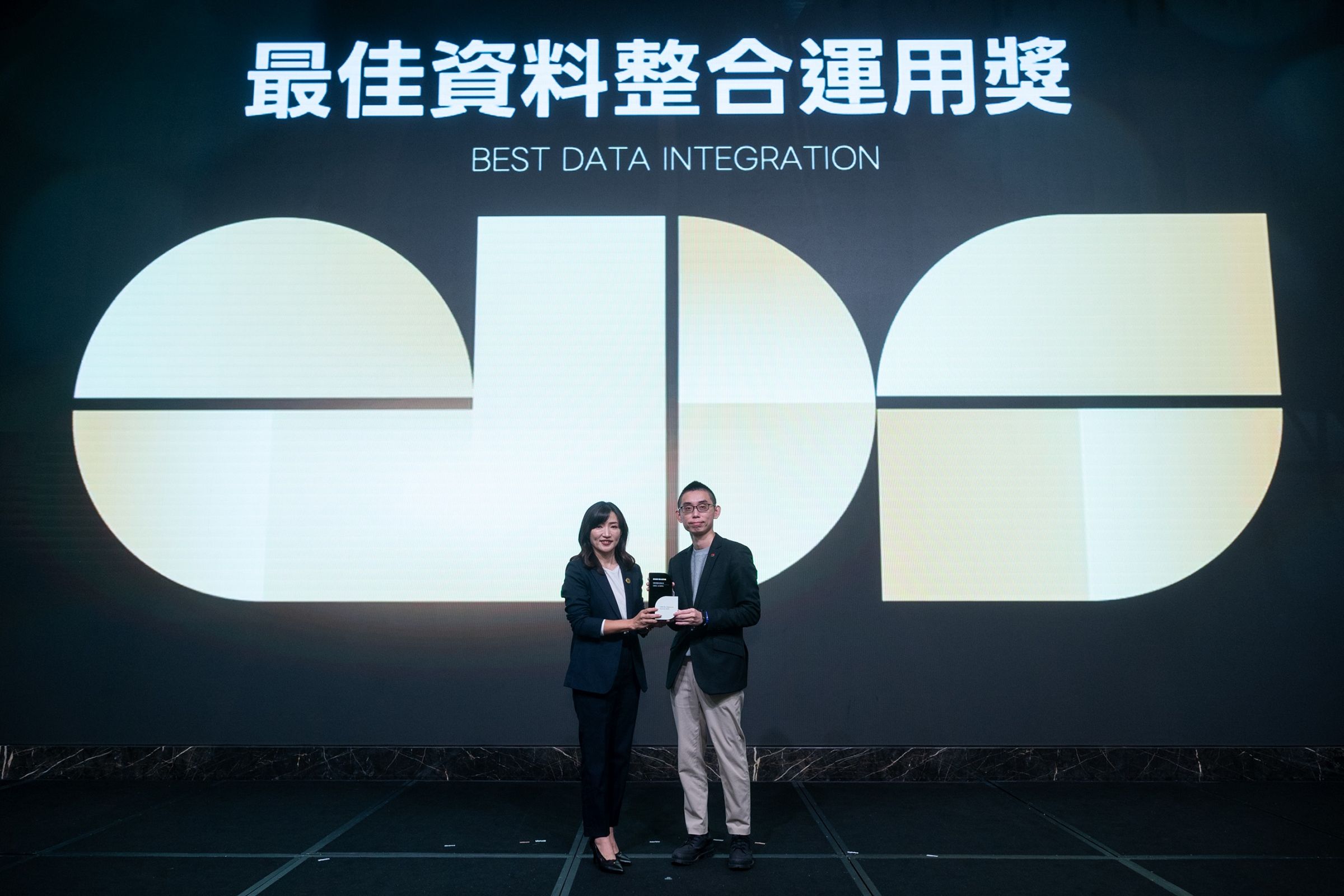 信義房屋「LINE找屋平台」再獲LINE Biz-Solutions Awards「最佳資料整合運用獎」銀獎肯定。(信義房屋提供)