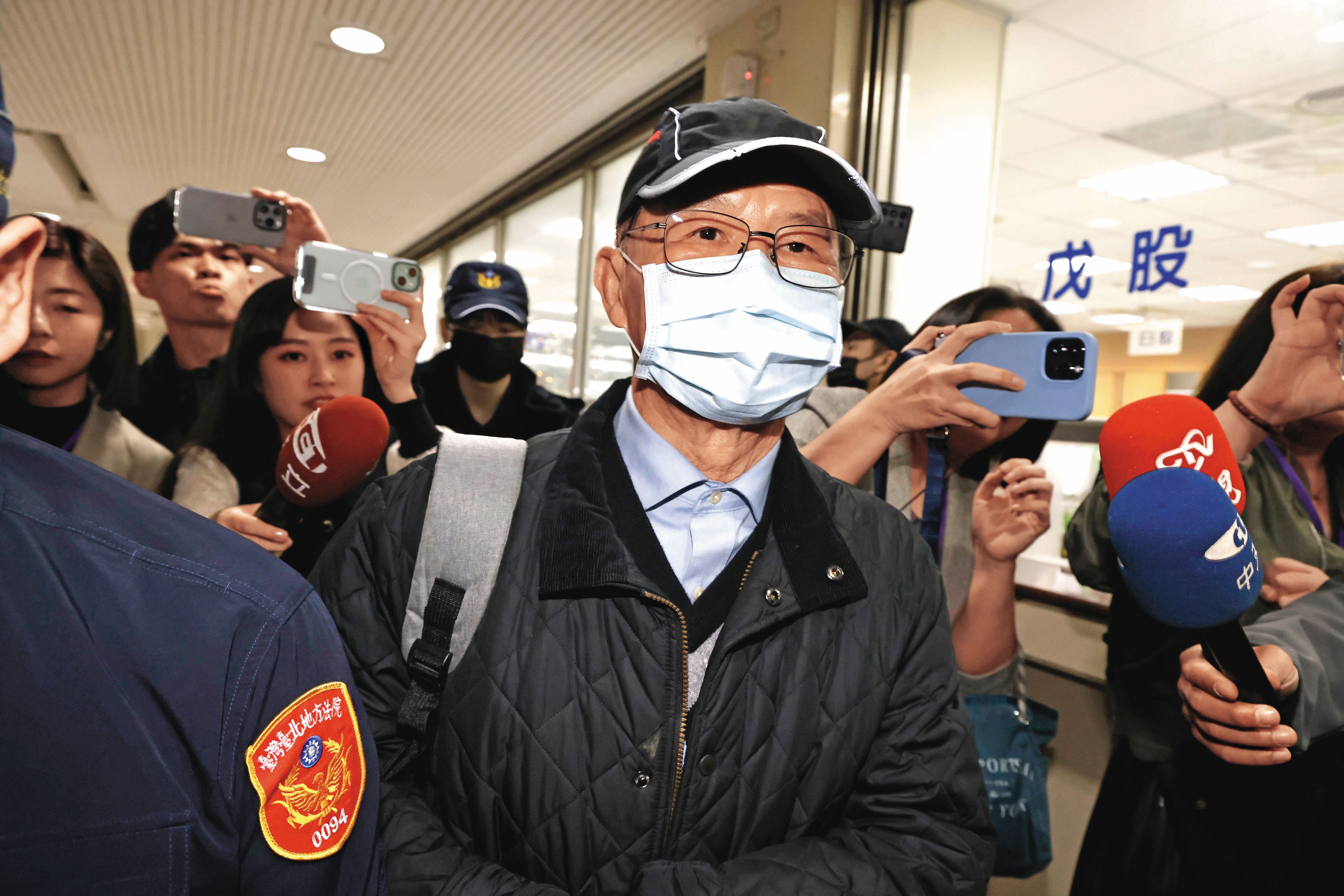 前台北市副市長彭振聲1月23日出庭,坦承與柯文哲共犯圖利京華城案。