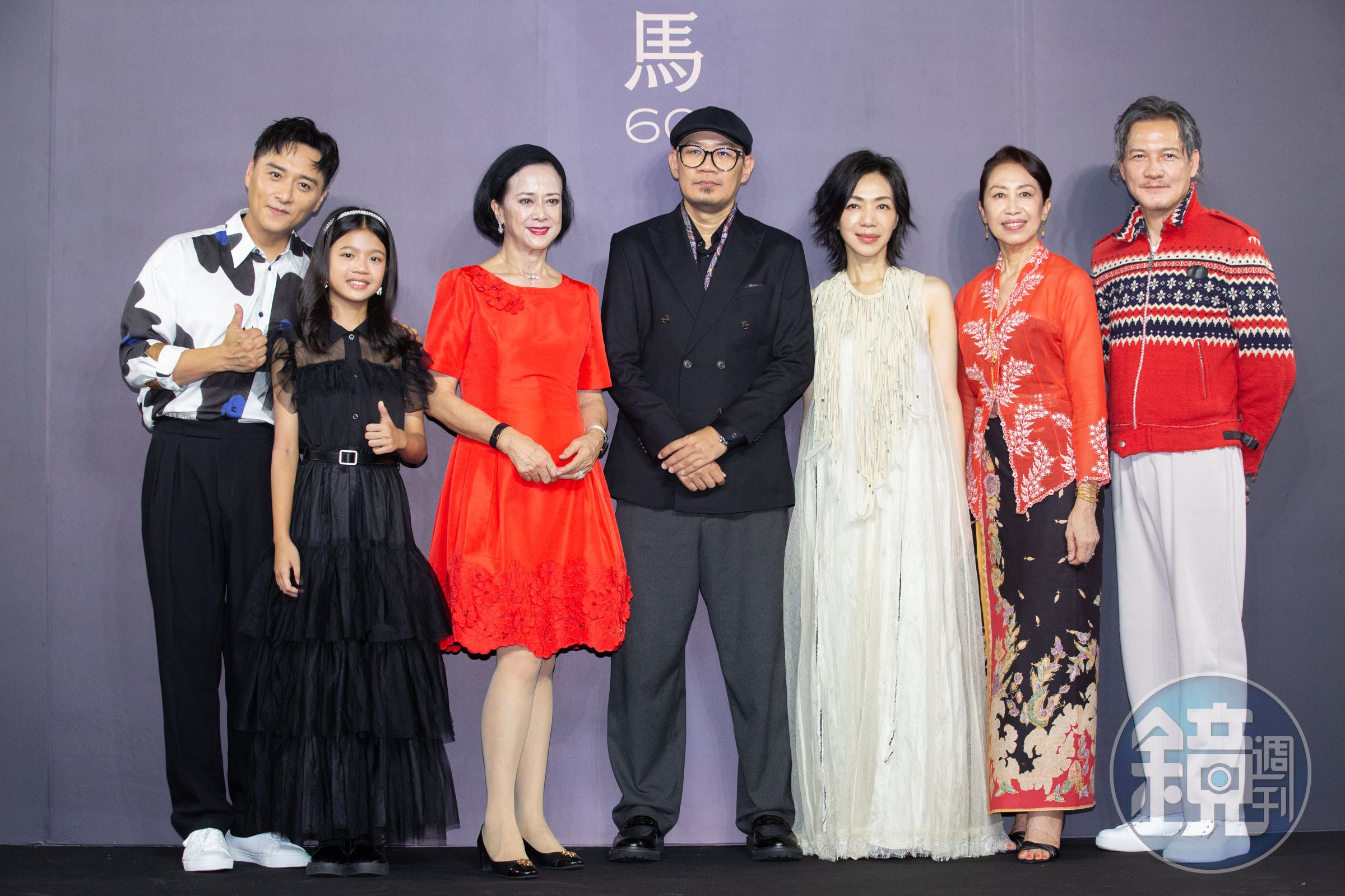 導演張吉安（中）率演員鄭人碩、林玉恩、特別嘉賓湯蘭花、演員萬芳、蔡寶珠、俞宏榮現身金馬開幕片《五月雪》首映會。