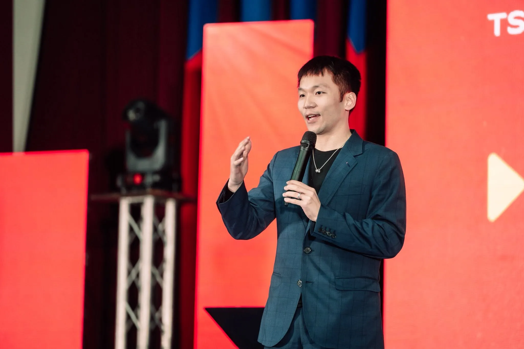 李洋改革掀波1／爆李洋請辭烏龍傳聞內幕　「反改革派有人想逼他走」