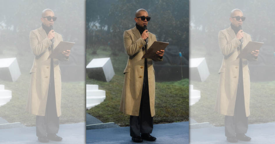 具俊曄穿大S送的大衣參加紀念追思會,表達對愛妻的思念。(經紀人提供)