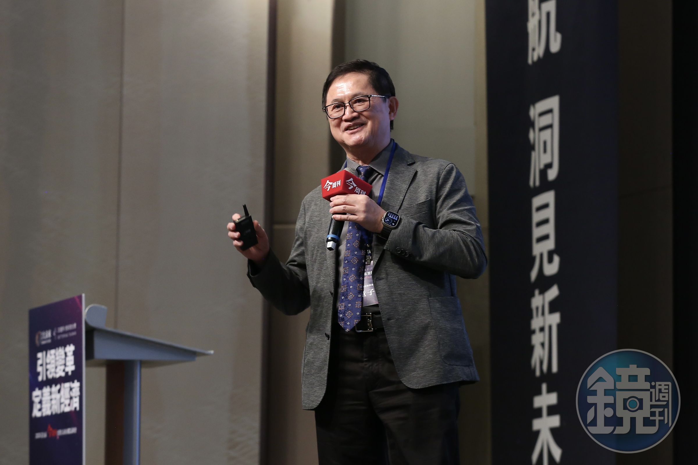 和碩集團董事長童子賢今（25）日出席活動前接受媒體訪問。