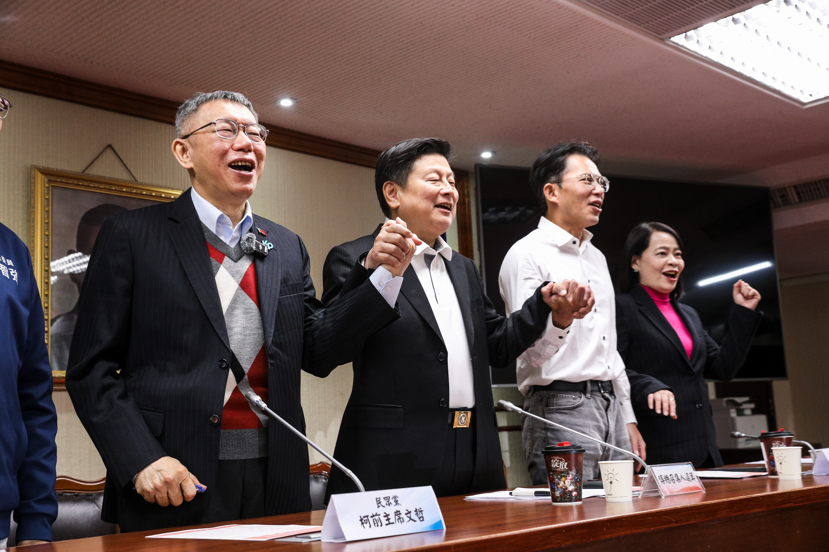 王婉諭今無奈表示,替傅崐萁當打手的黃國昌,「根本就是小藍」。(鏡報鄒保祥攝)