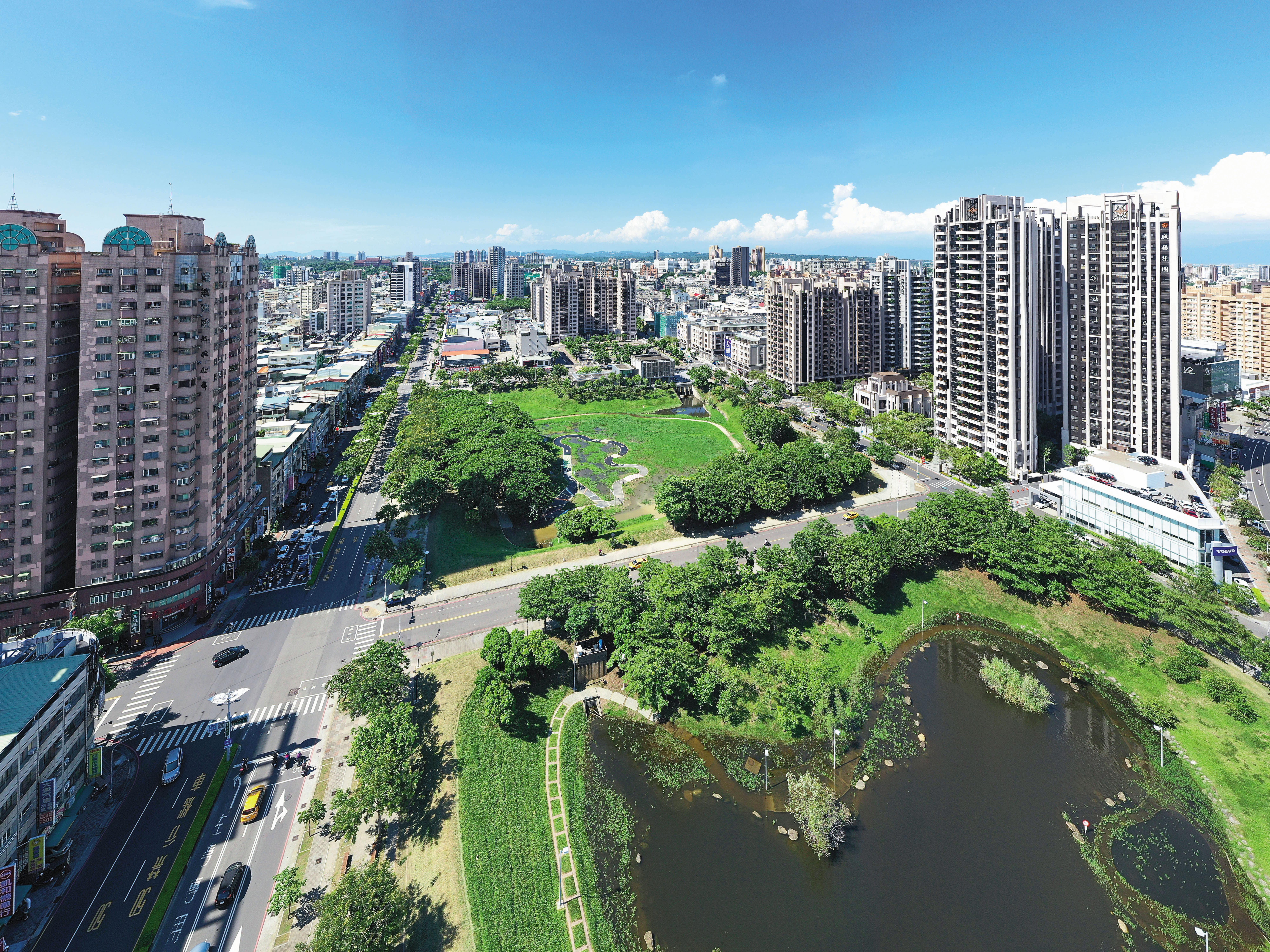 三地集團握有大筆精華土地資產，插旗高雄多個重劃區推出知名建案，在南部名氣十分響亮。