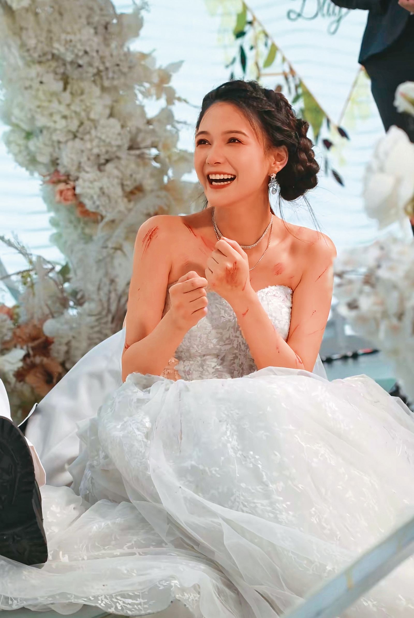 左一因疑似毆打助理並拖欠薪資導致形象重挫。（翻攝自網路）