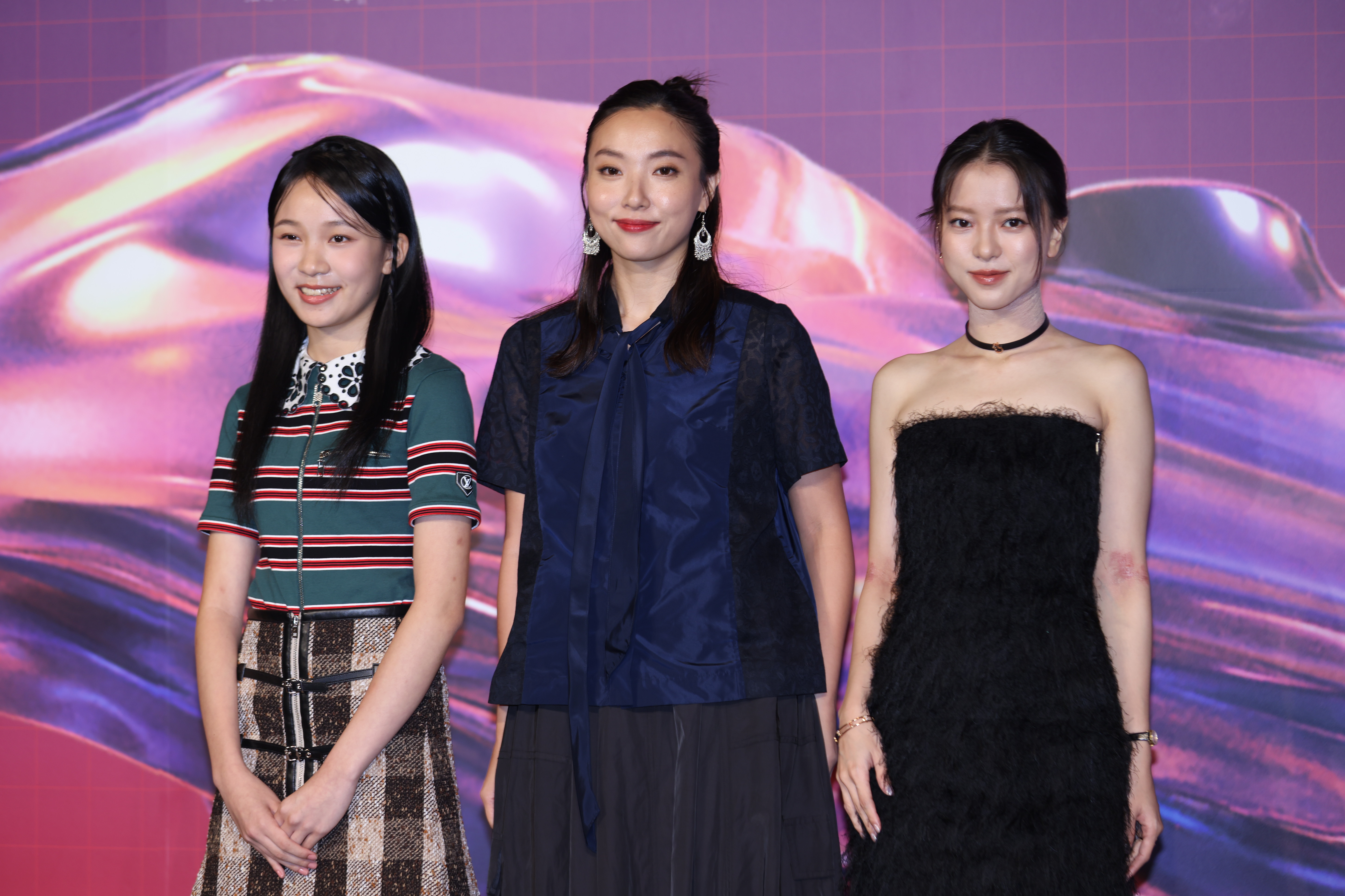 林品彤（左起）、李雪、項婕如出席台北電影獎入圍酒會，領取入圍證書。