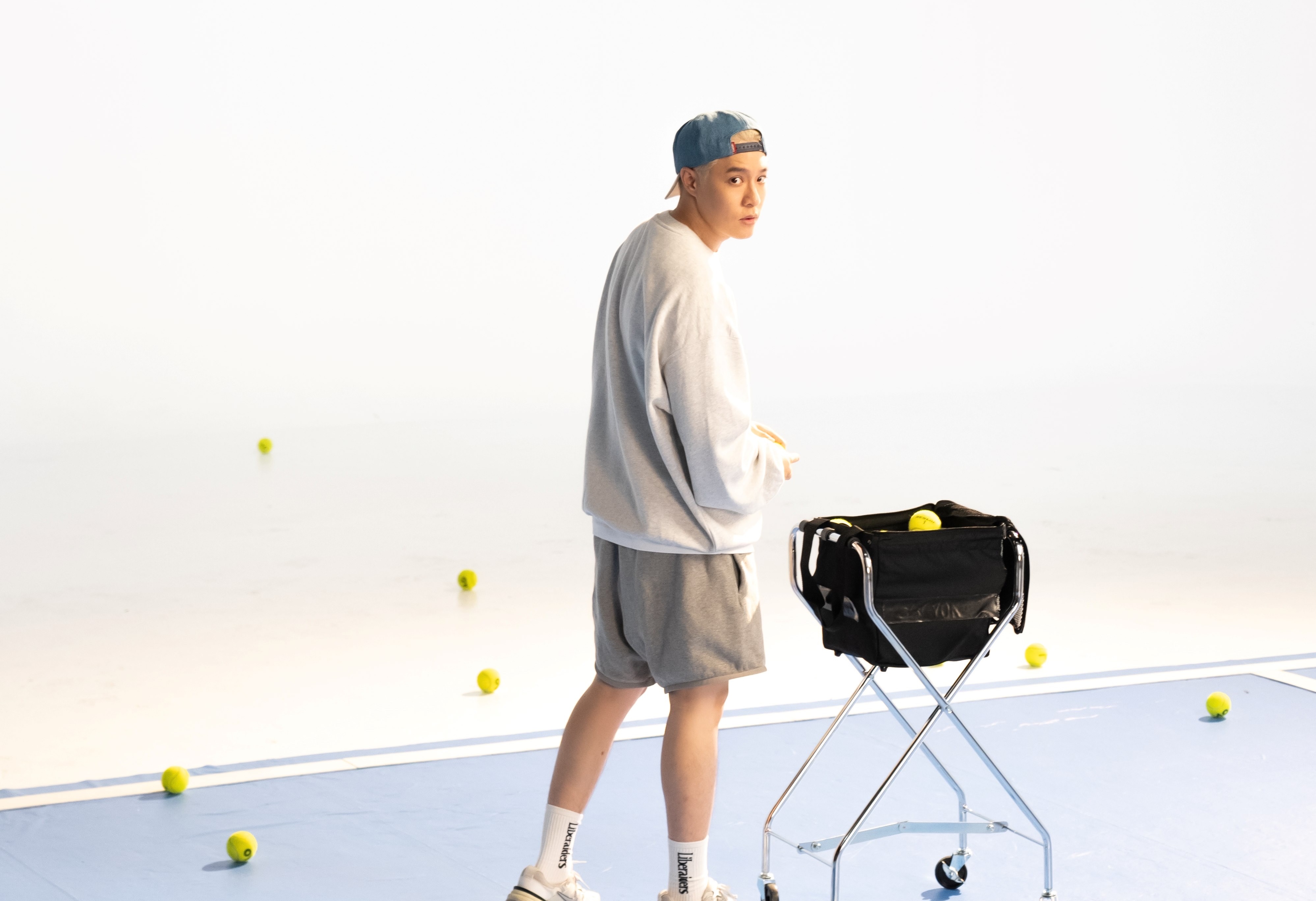 周湯豪推出新歌〈為了你〉。（環球音樂提供）