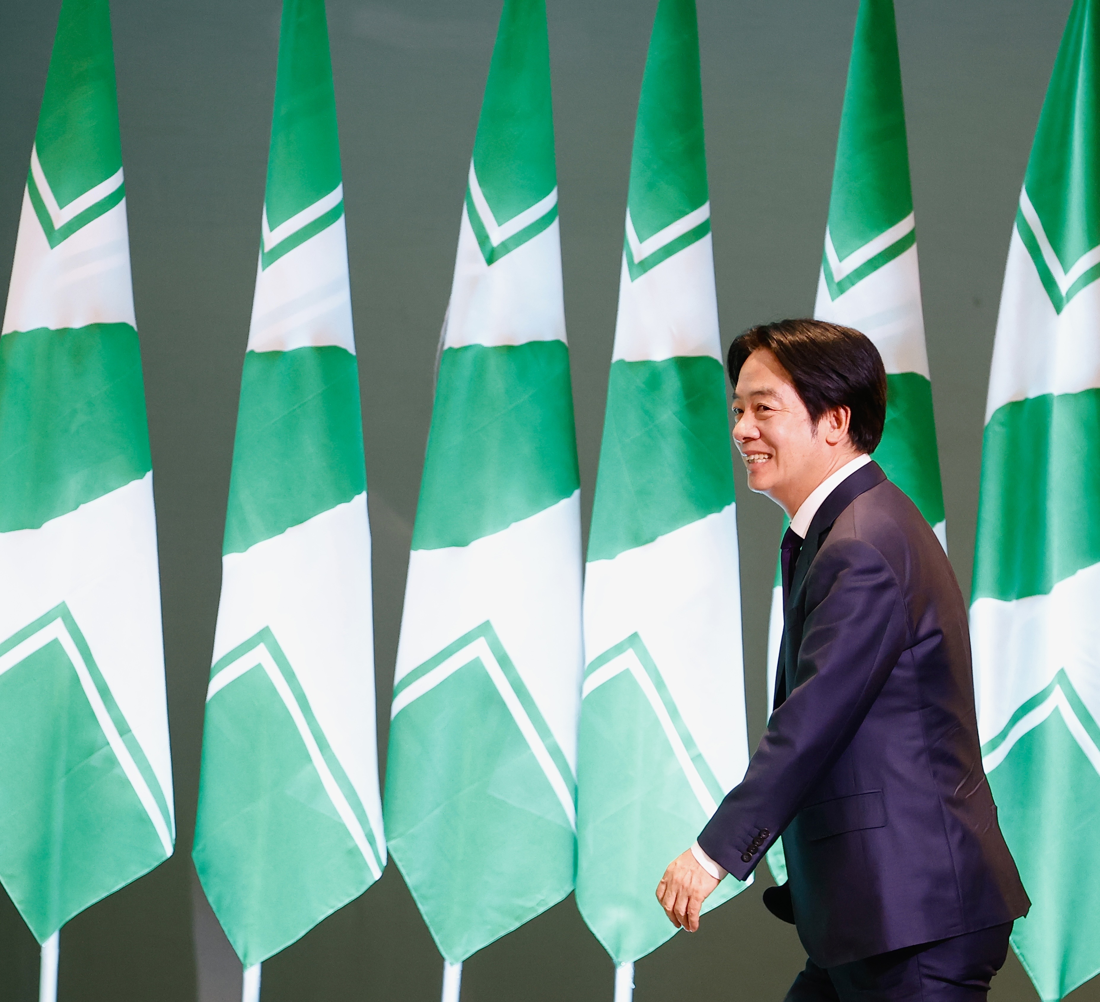 總統兼民進黨主席賴清德在中常會中強調，他推動台灣成為「人工智慧島」的願景，旨在讓每位年輕人都能利用AI技術放大自身能力、創造更多機會。（本刊資料照）