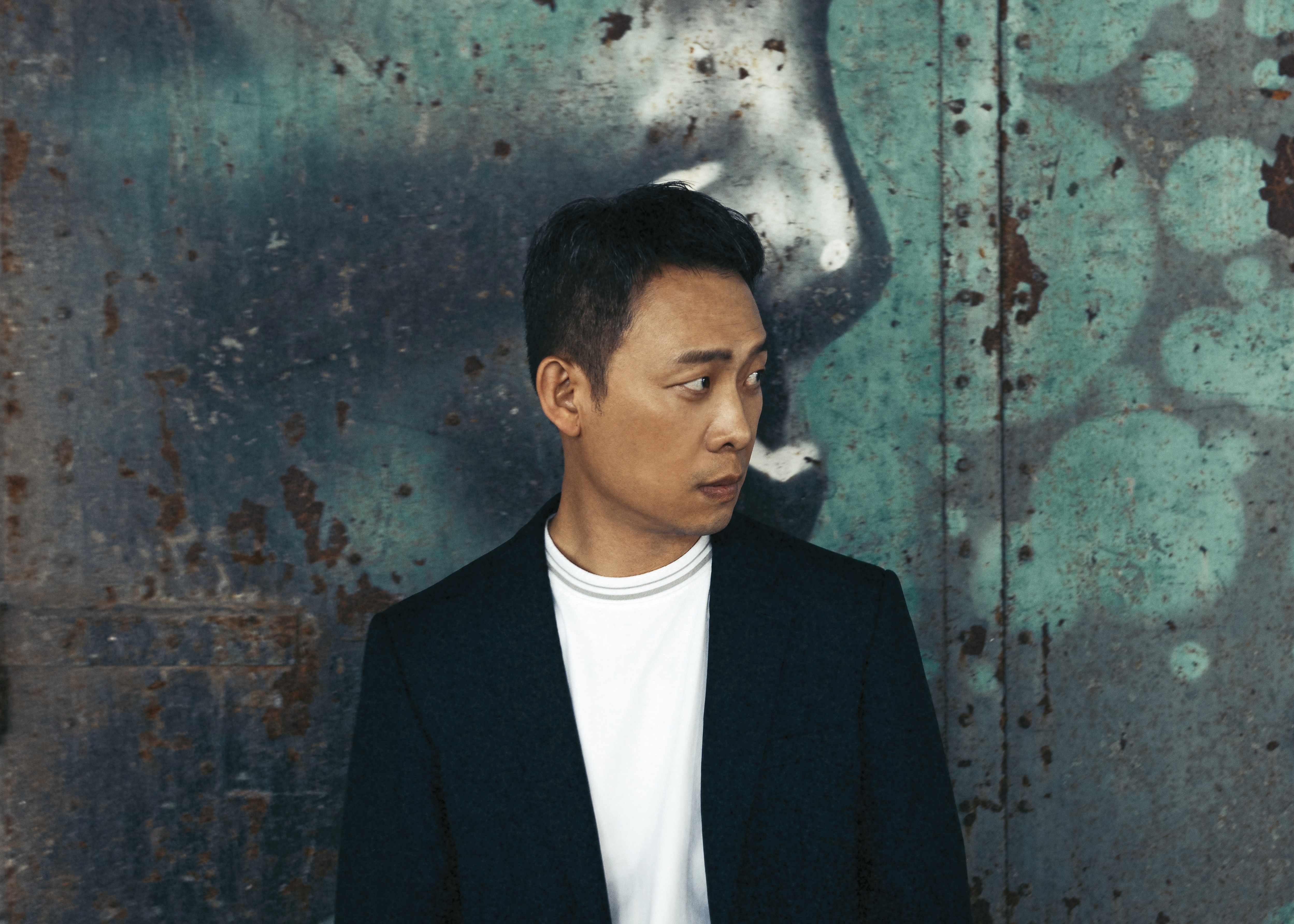 雖然已經離開老家哈爾濱好一段時間，但可以在惡劣氣候活下來的人，就是能承受更多的困難，這似乎解釋了張譯的戲路。