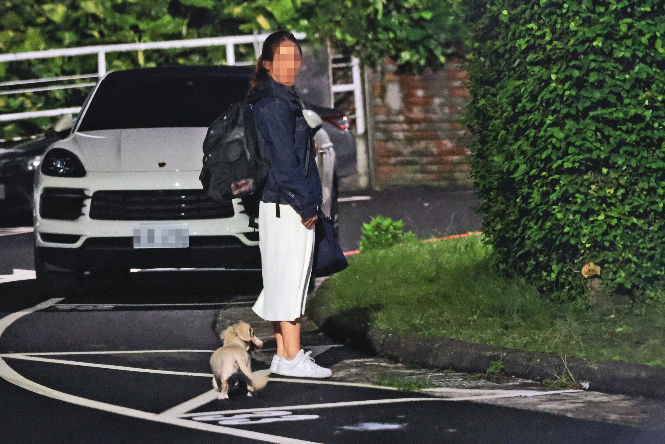 6/13 21:49 女密友回家不久後,就上了一輛多元計程車前往黃柏漙位於淡水的社區。