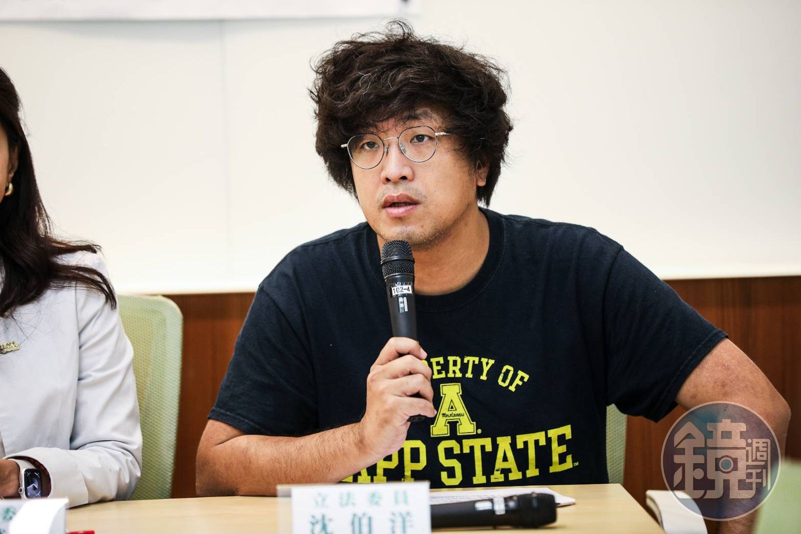 柯建銘估罷免投票日遭藍委質疑「太上皇？」　沈伯洋：是數學不是施壓