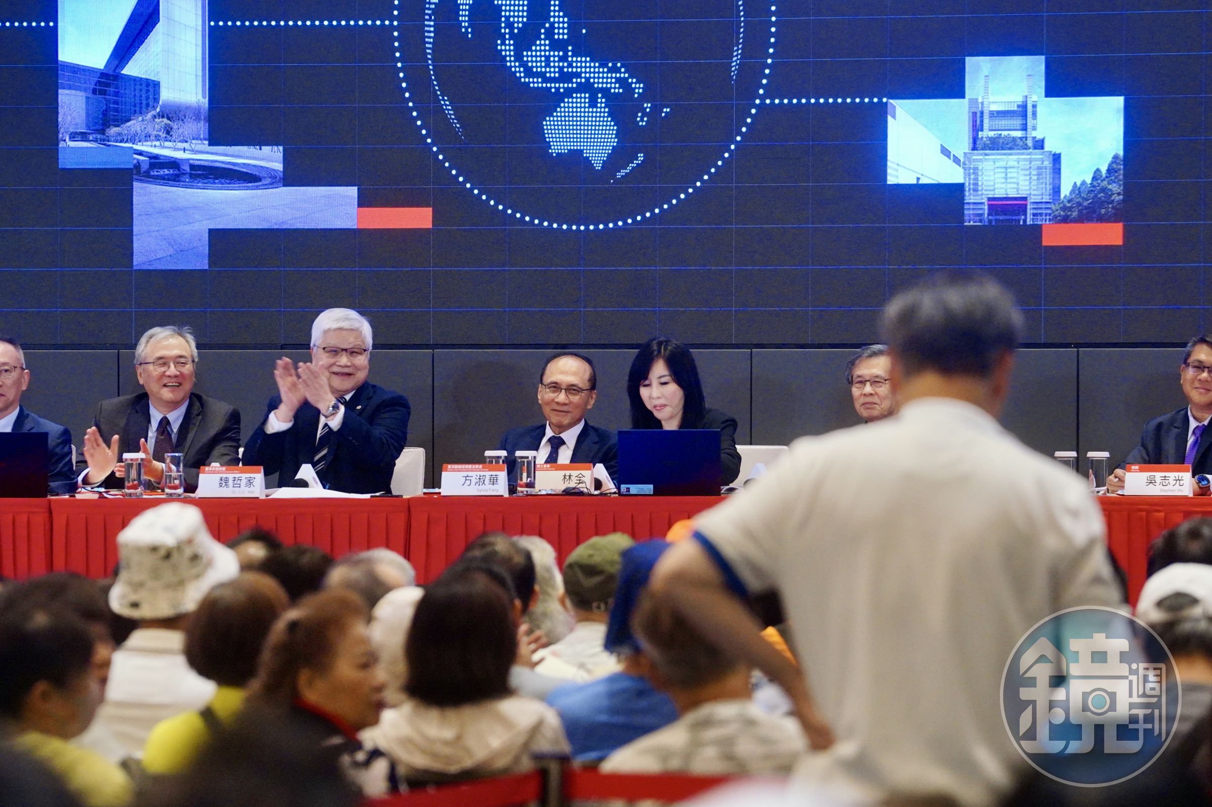 台積電董事長魏哲家今（4）日於股東會上，回應近日員工分紅爭議。