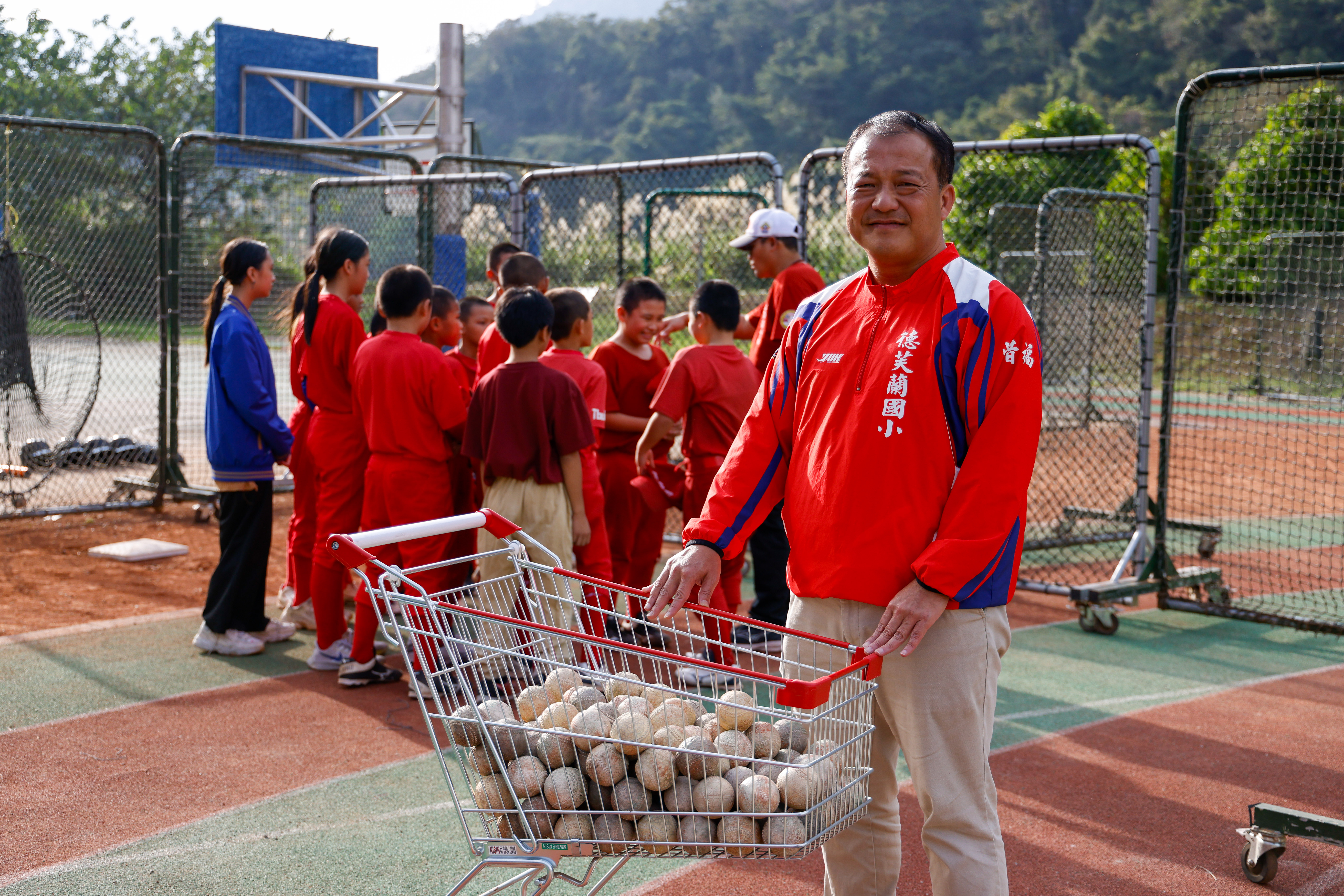 德芙蘭國小學務處主任王士銘