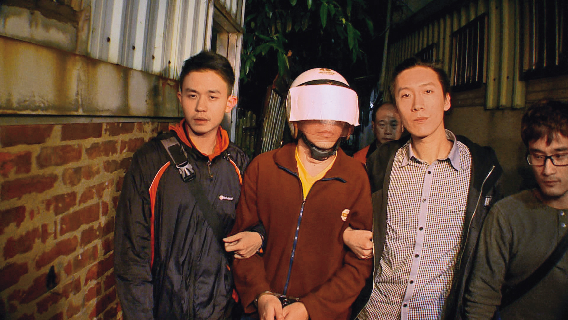 韓岳霖因心虛提問追查方向而遭警方懷疑，最終認罪坦承預謀殺害蔡婦劫財。（東森新聞提供）